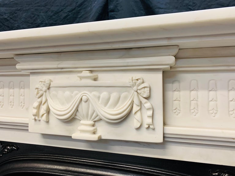English 19th Century Georgian Style Statuary Marble Fireplace Surround For Sale