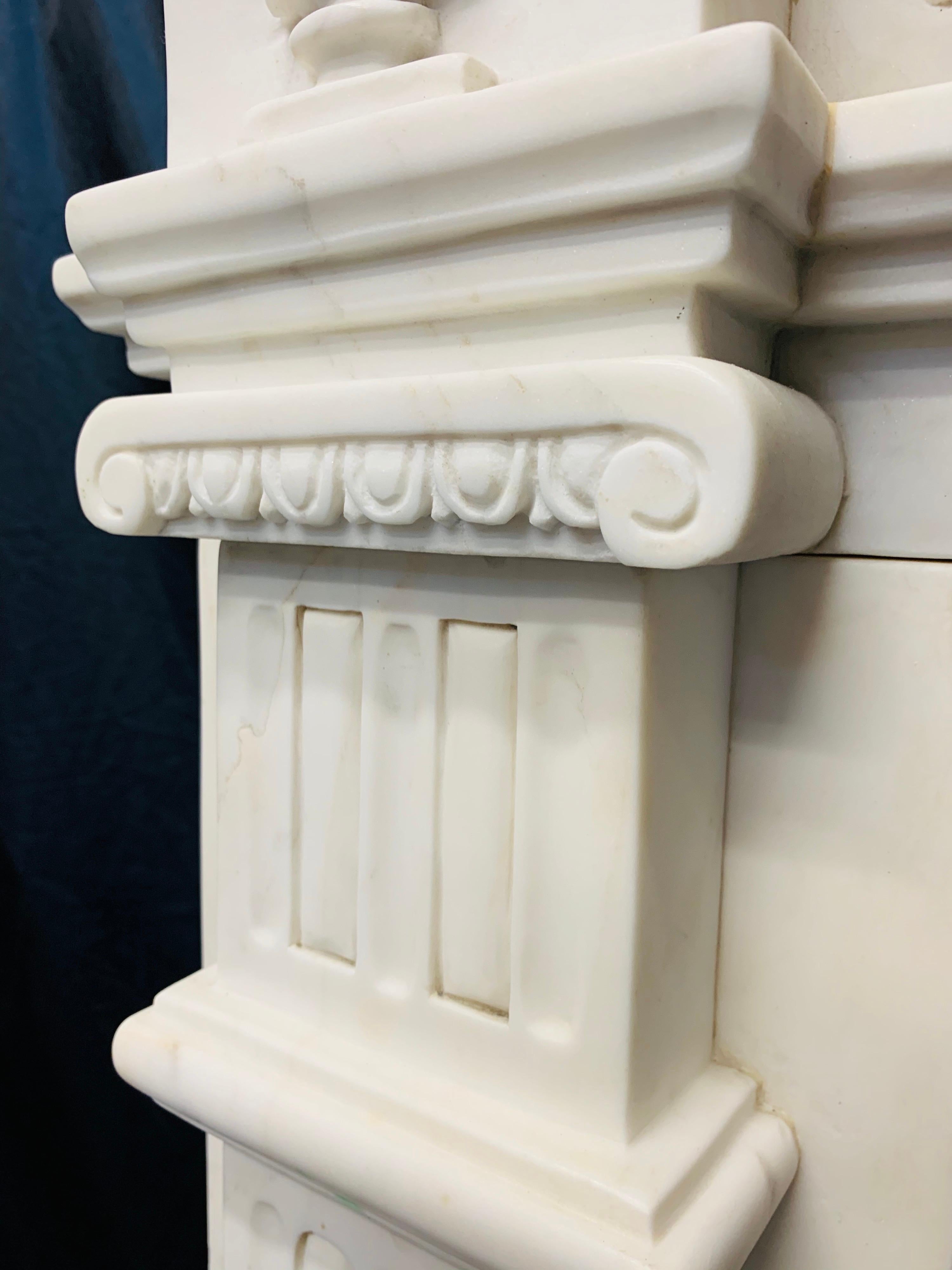 19th Century Georgian Style Statuary Marble Fireplace Surround In Good Condition For Sale In Edinburgh, GB