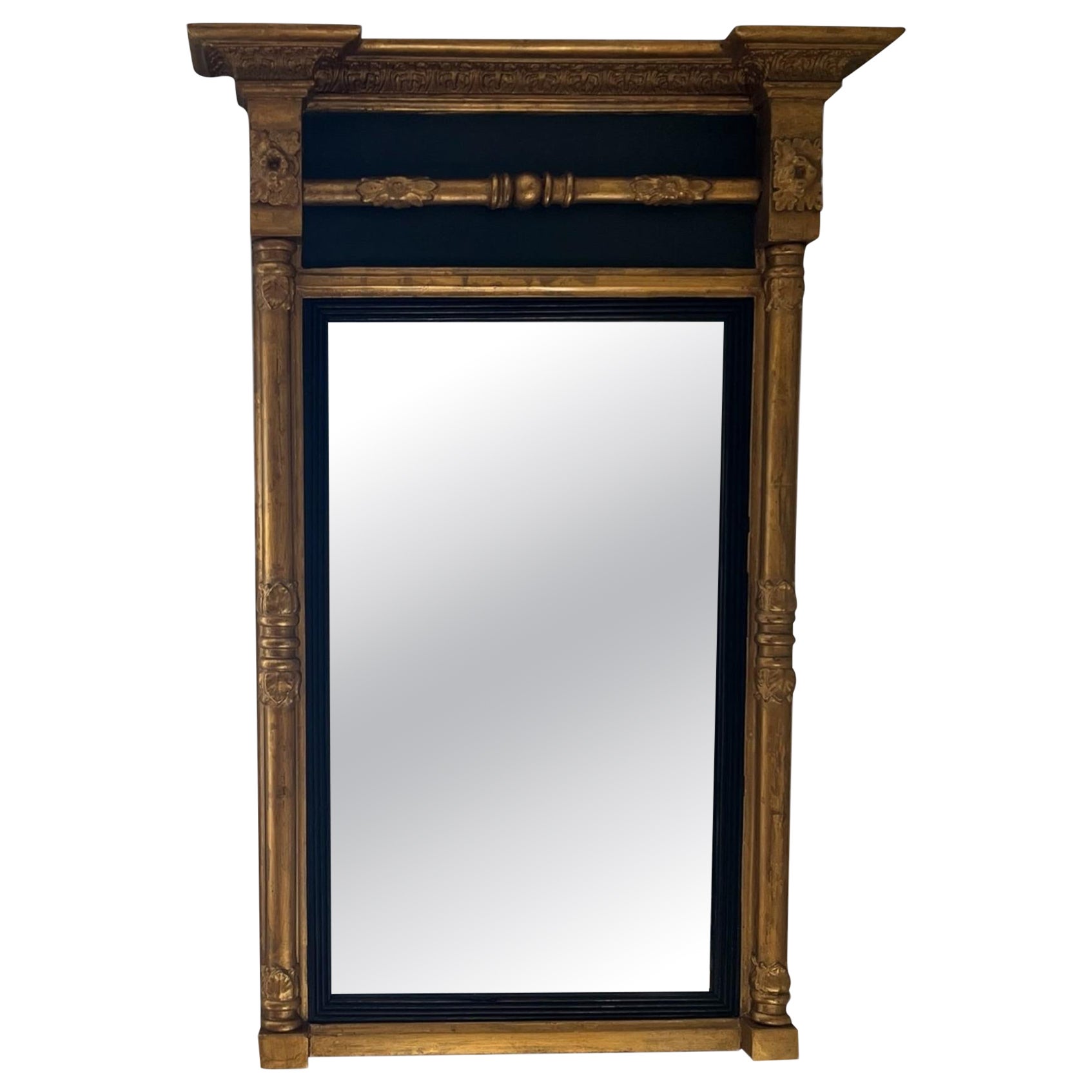 Miroir à piédestal du 19ème siècle, doré et ébonisé en vente
