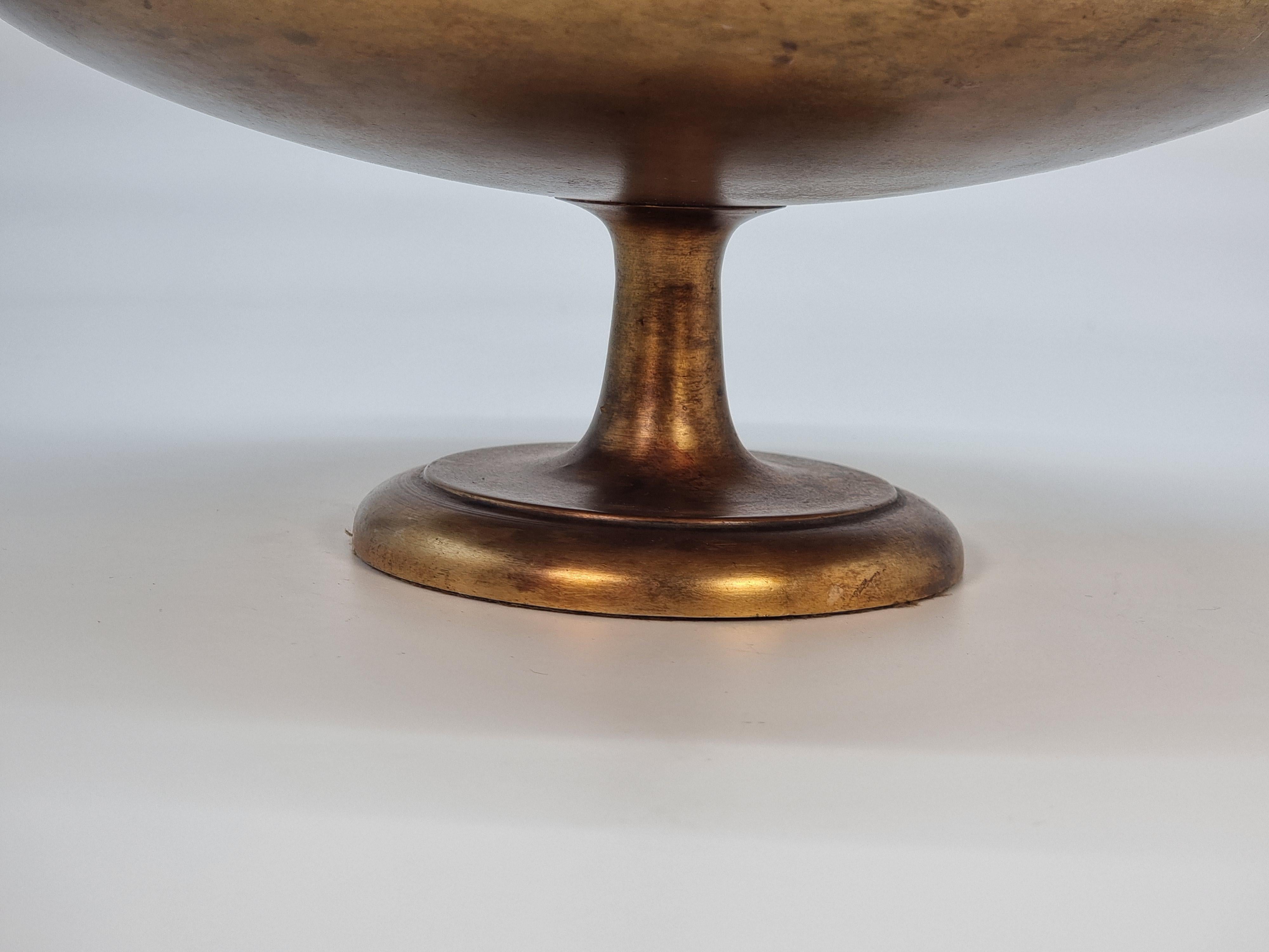 Centre de table ou tazza en vermeil du 19e siècle, anglais vers 1880 en vente 2