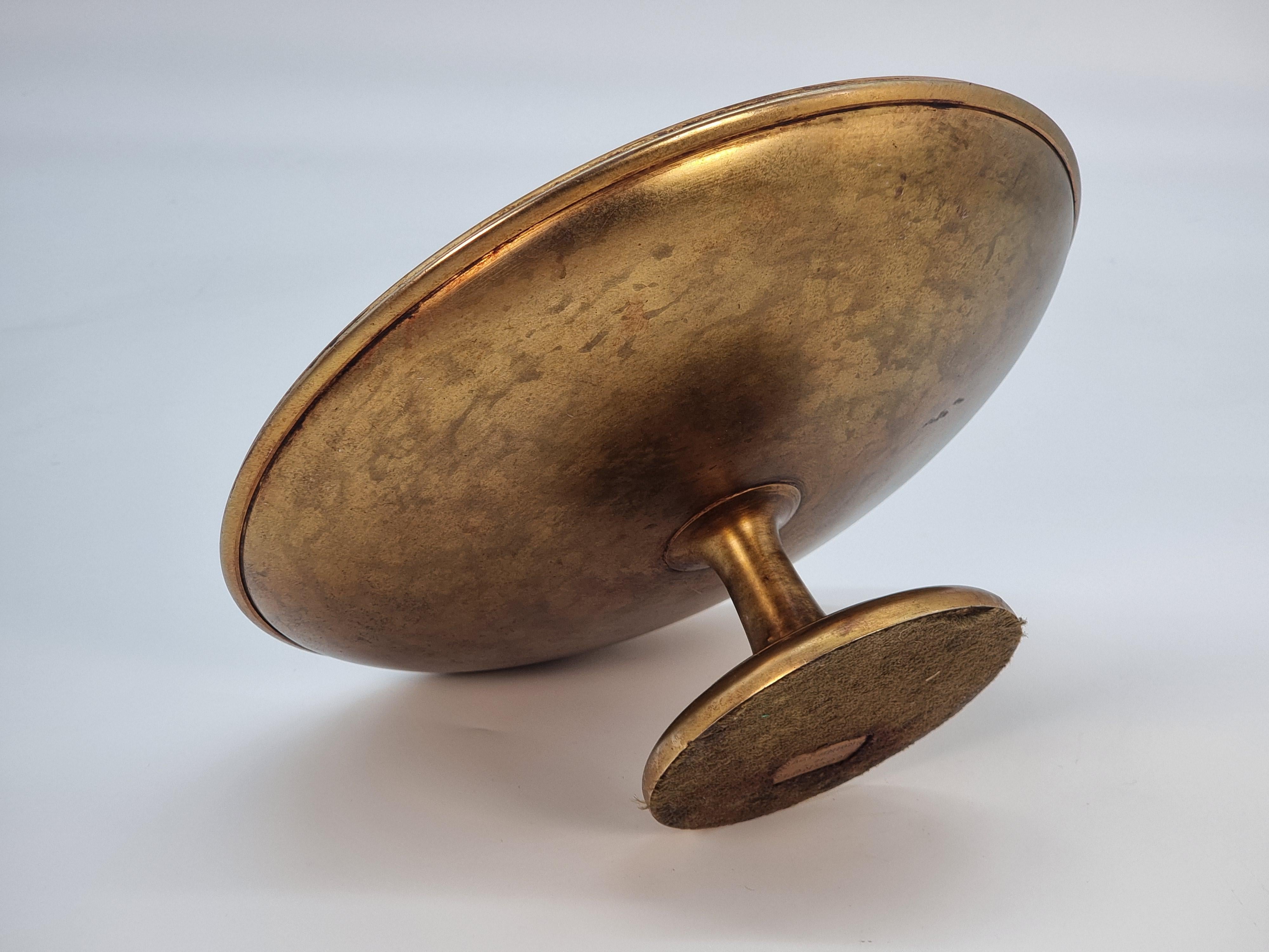 Centre de table ou tazza en vermeil du 19e siècle, anglais vers 1880 en vente 3