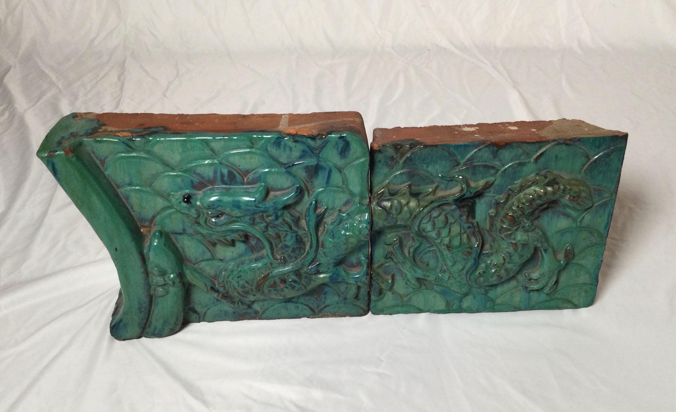 American 19th Century Green Glazed Earthenware Acretectual Element For Sale