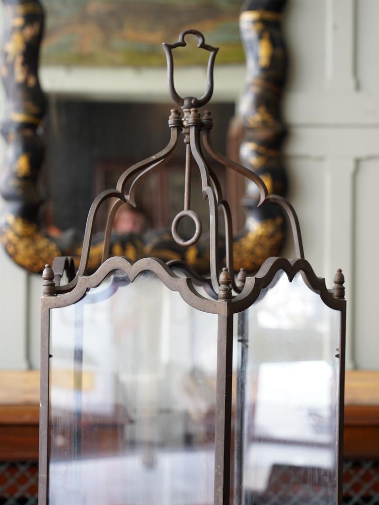 19th Century Hall Lantern In Good Condition In Conwy, GB
