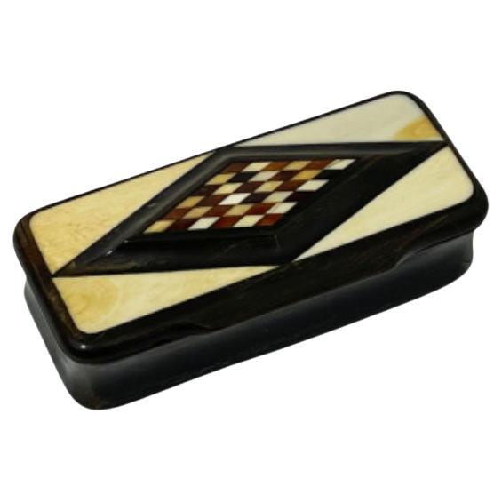 19th Century Snuff Box with Intarsia For Sale