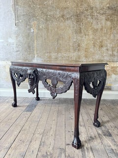 Table d'appoint en acajou irlandais du XIXe siècle