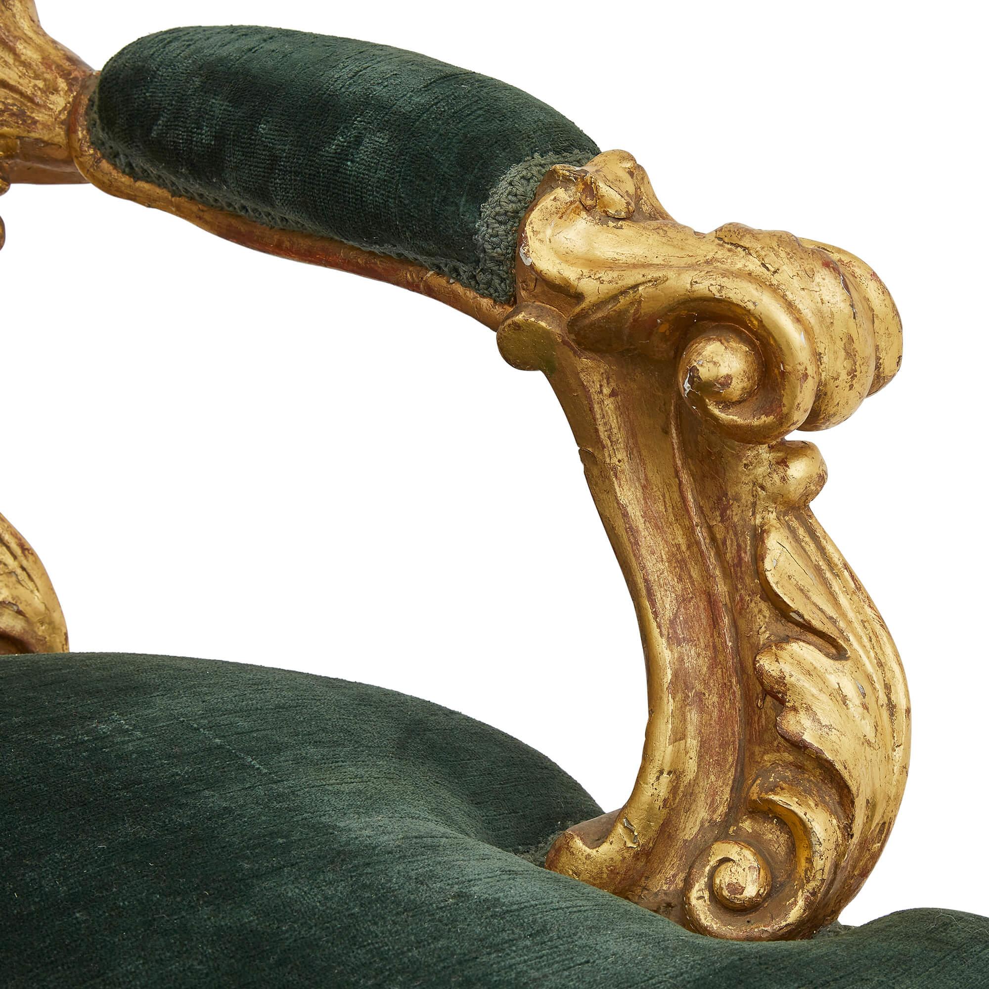 Italienische Palazzo-Sessel-Suite aus vergoldetem Holz, 19. Jahrhundert im Angebot 5