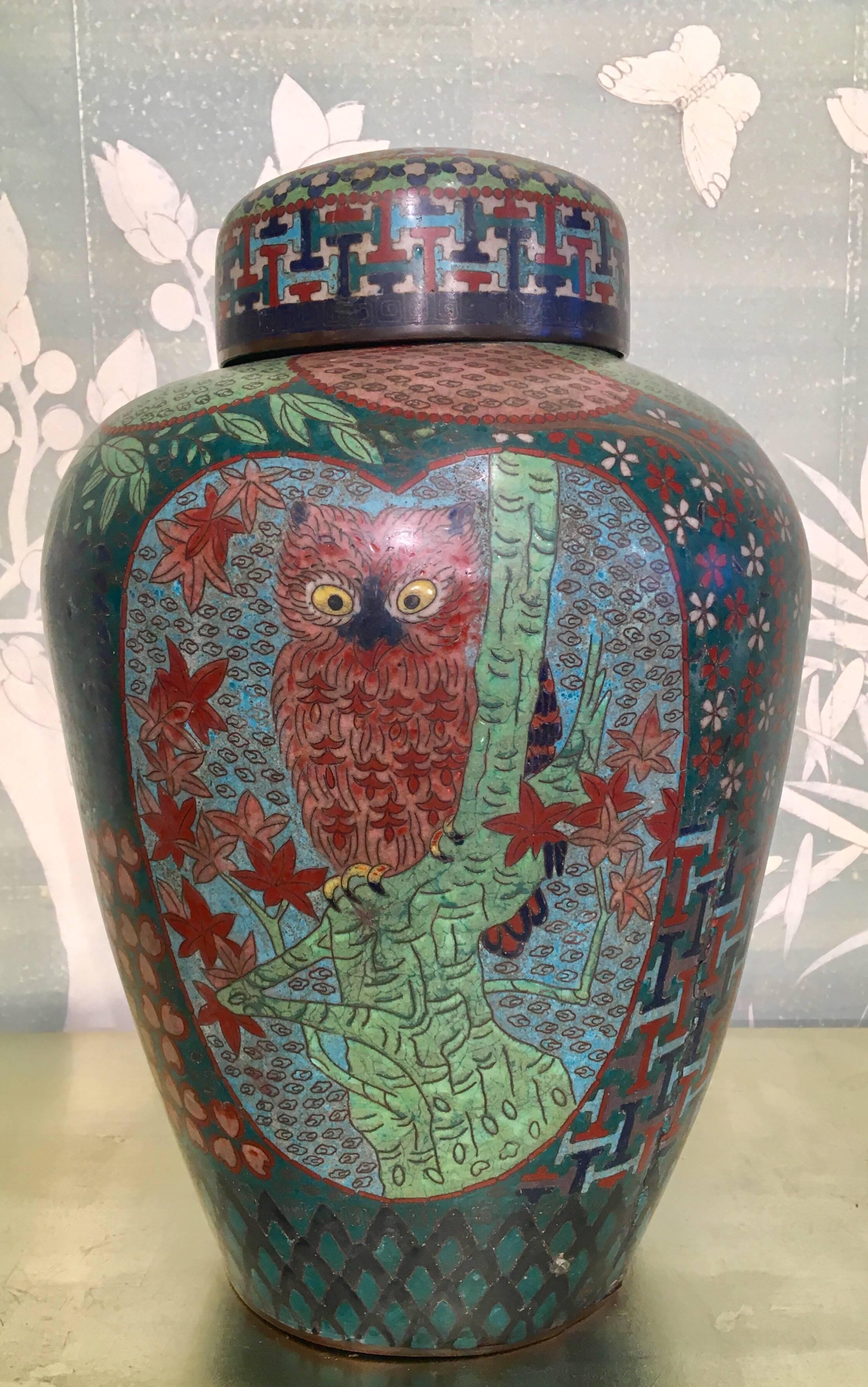Cloissoné 19th Century Japanese Cloisonné Lidded Jar For Sale