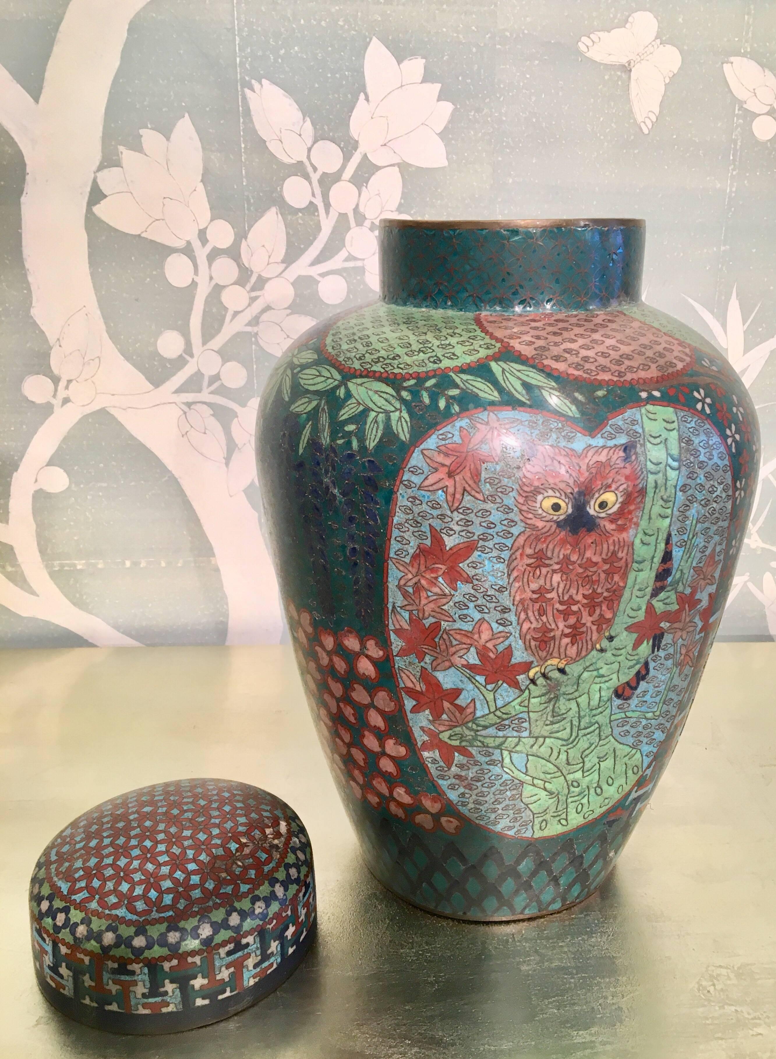 19th Century Japanese Cloisonné Lidded Jar For Sale 2