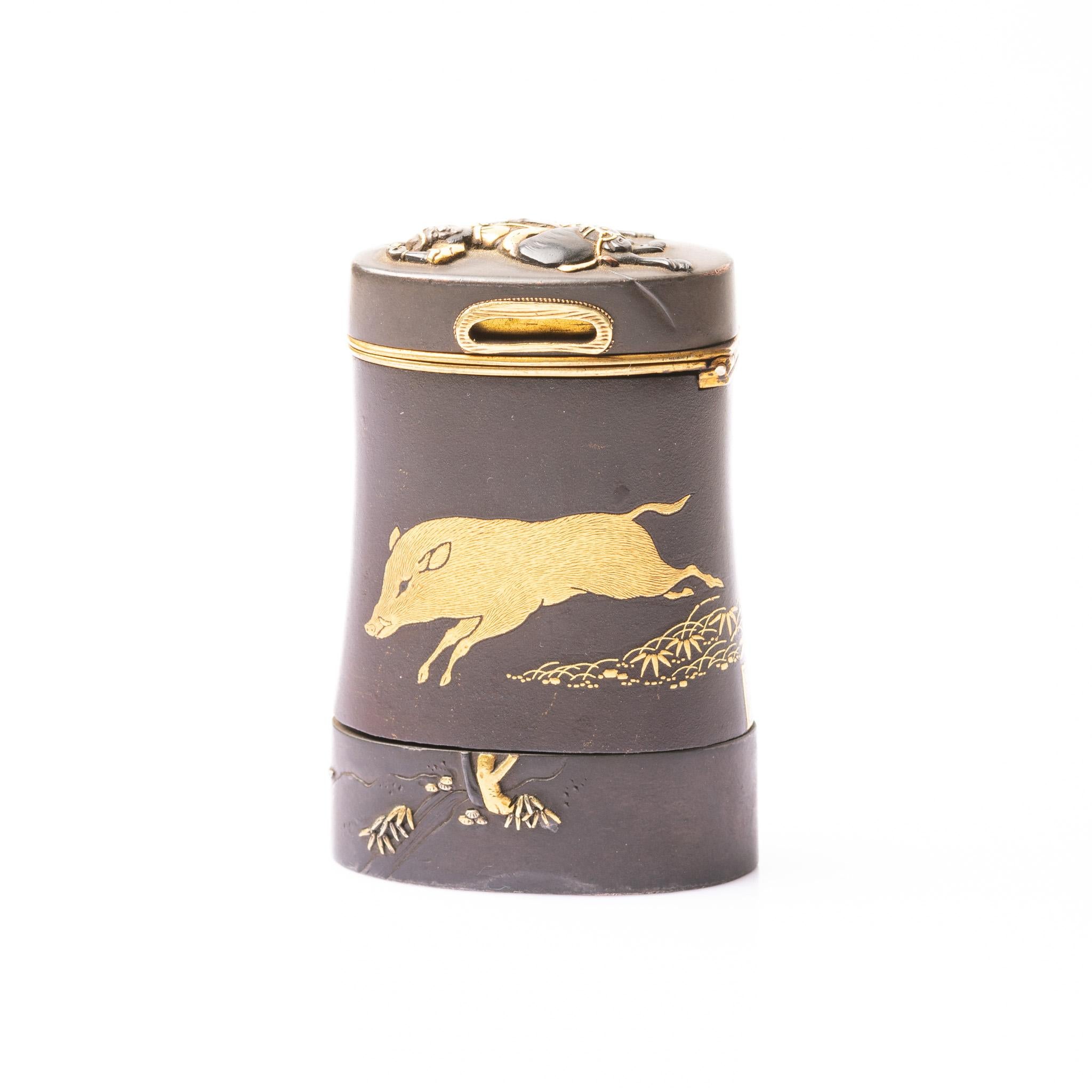 A 19th Century Japanese Meiji Shakudo Vesta Case By Komai Otojiro In Excellent Condition For Sale In Portland, England