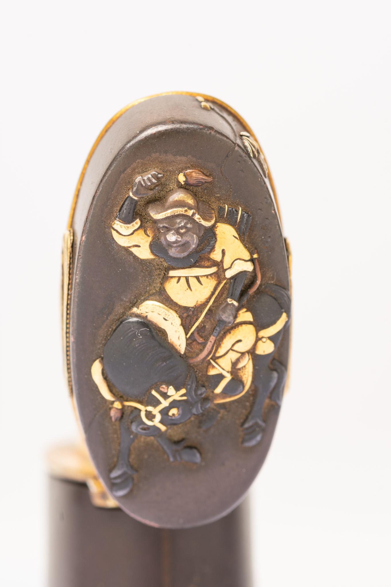 A 19th Century Japanese Meiji Shakudo Vesta Case By Komai Otojiro For Sale 5