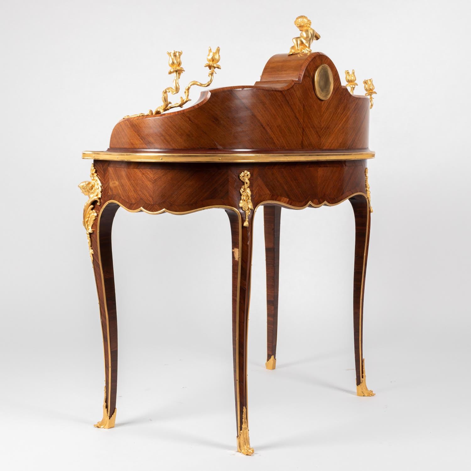 Scrivania da donna del XIX secolo in intarsio e bronzo dorato, stile Luigi XV. in vendita 11