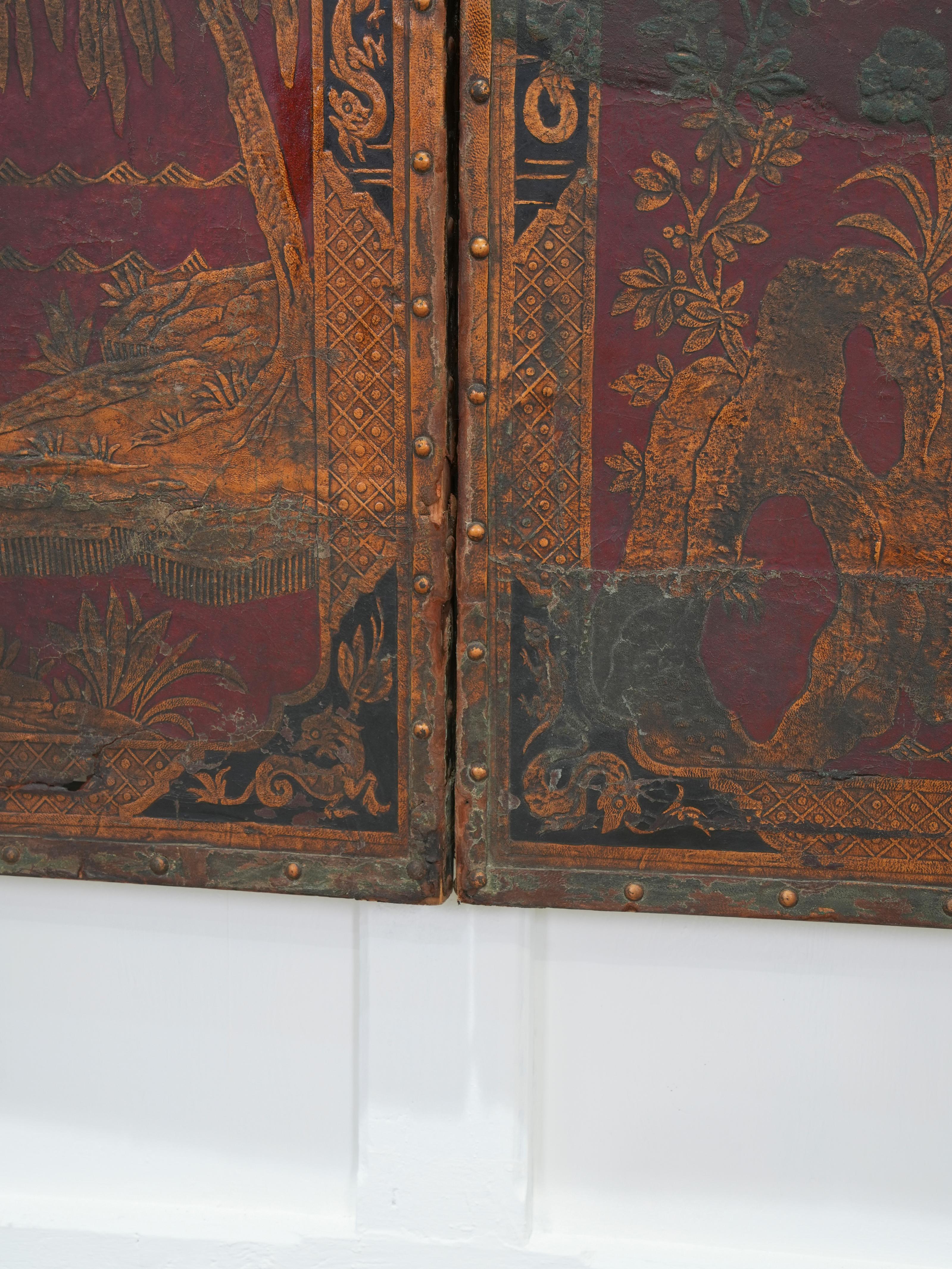 19th Century Leather Chinoiserie Room Screen 15