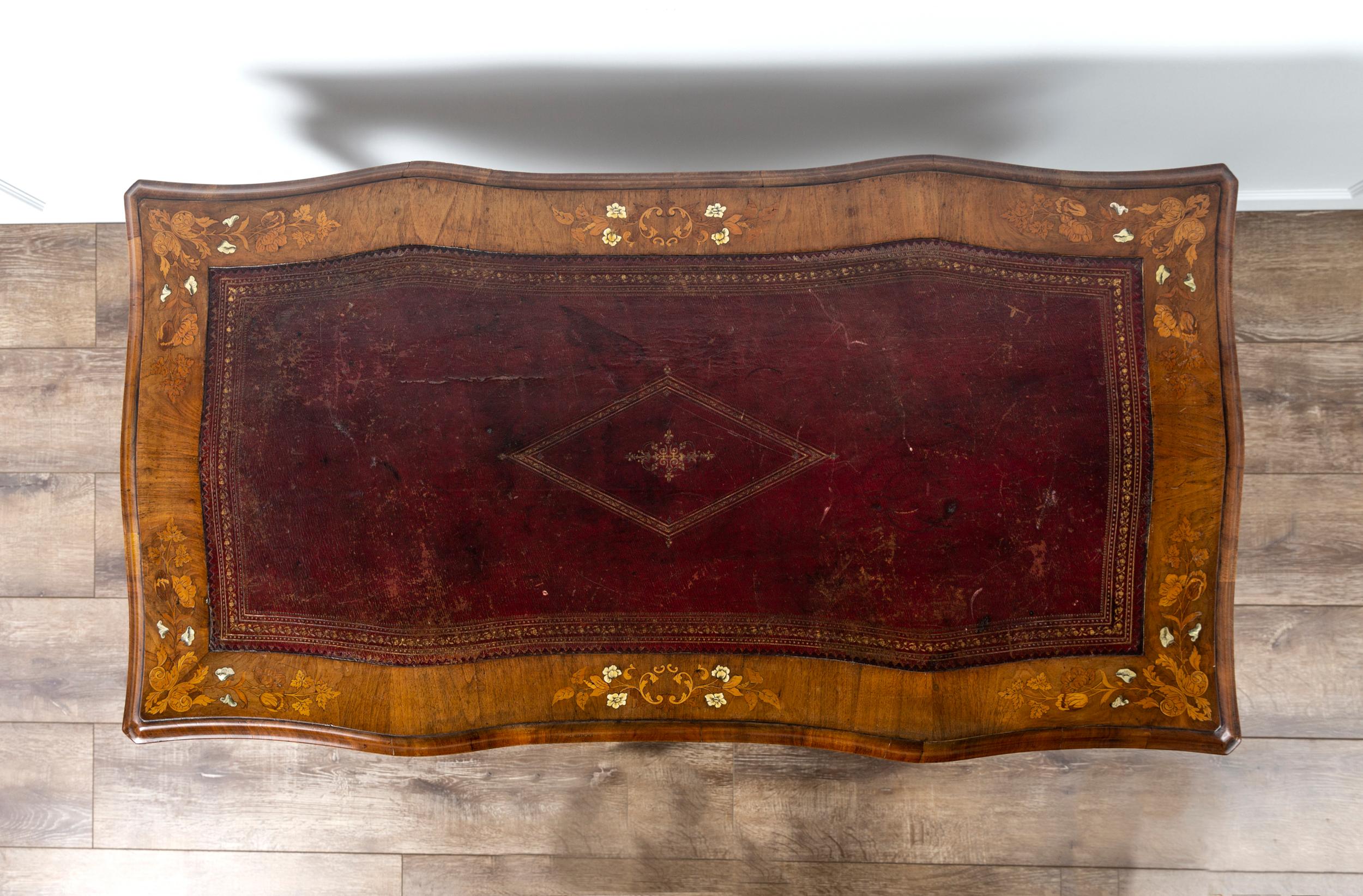 A 19th Century Louis XV Style French Floral Marquetry Serpentine Bureau Plat For Sale 5