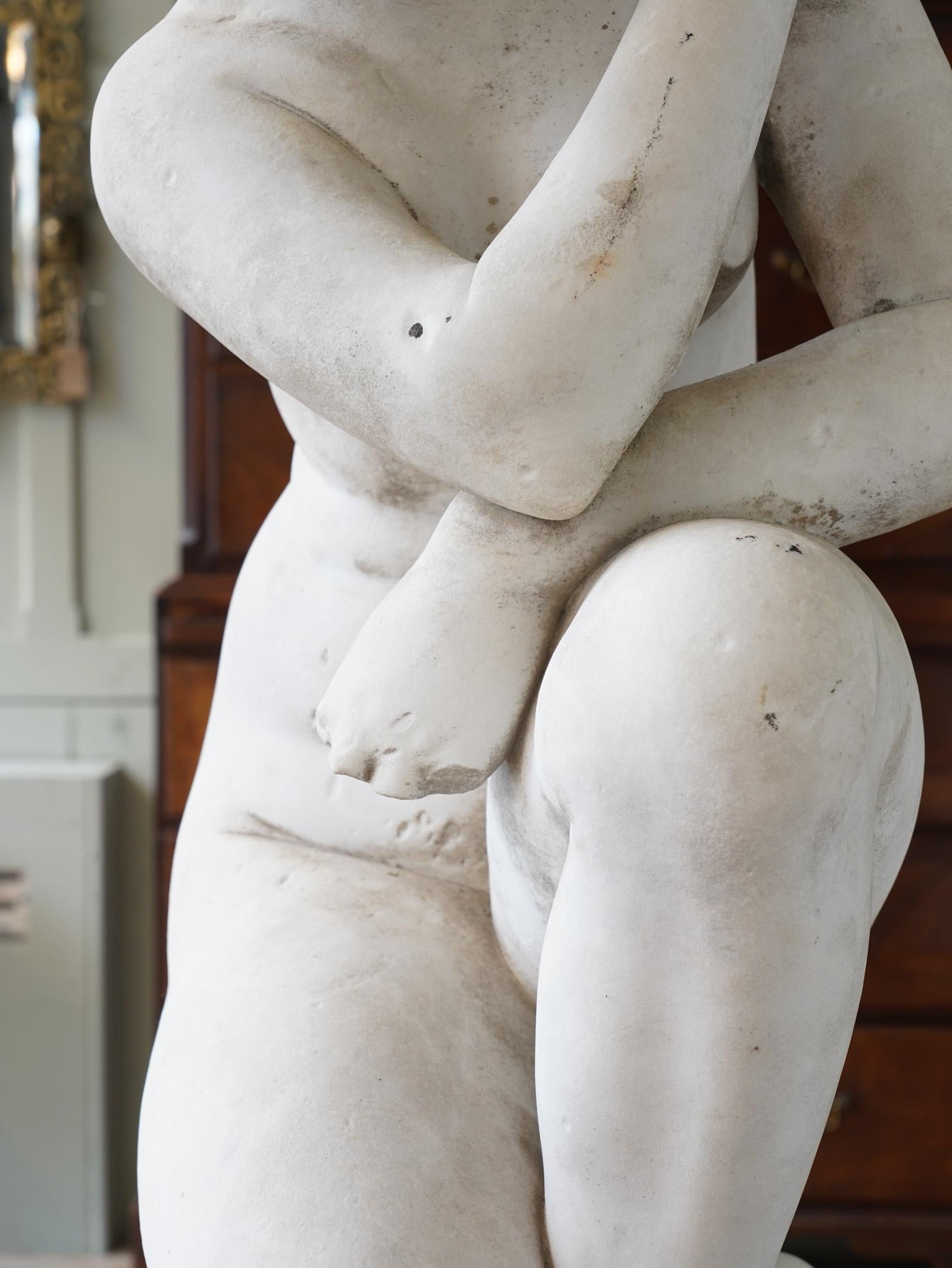 19th Century Marble Crouching Venus 8