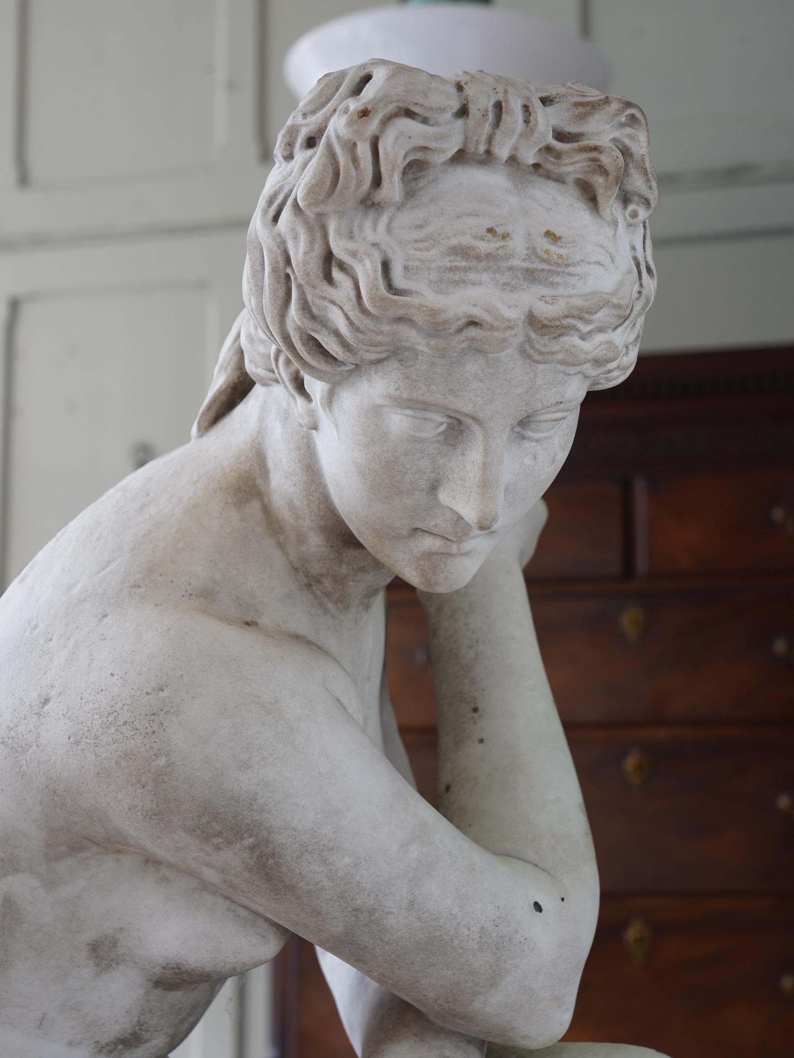 19th Century Marble Crouching Venus 2