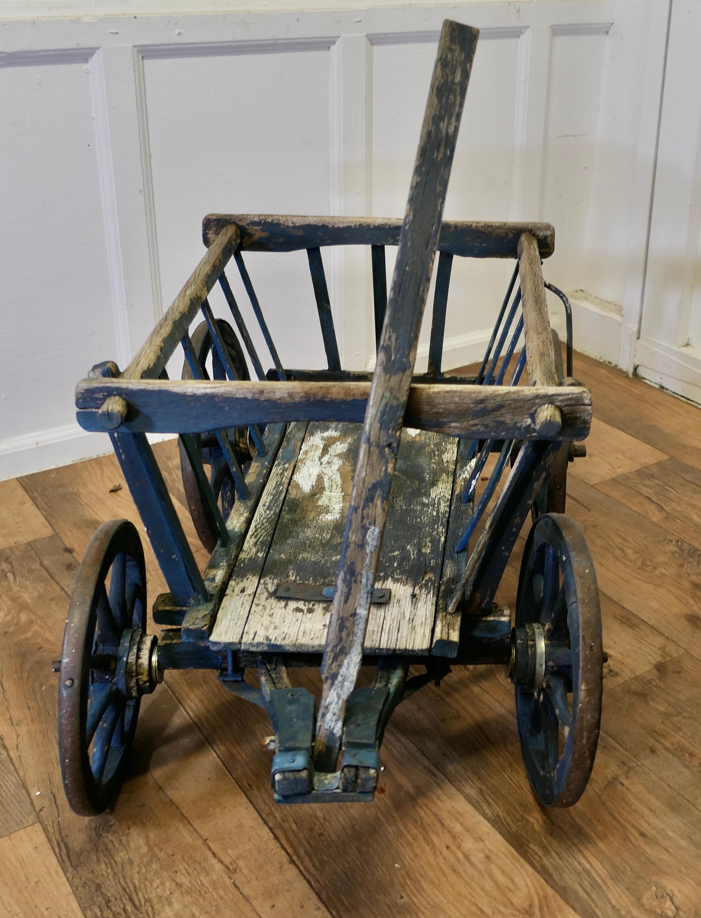 A 19th Century Market Garden Hand Cart or “Dog Cart”    In Good Condition For Sale In Chillerton, Isle of Wight
