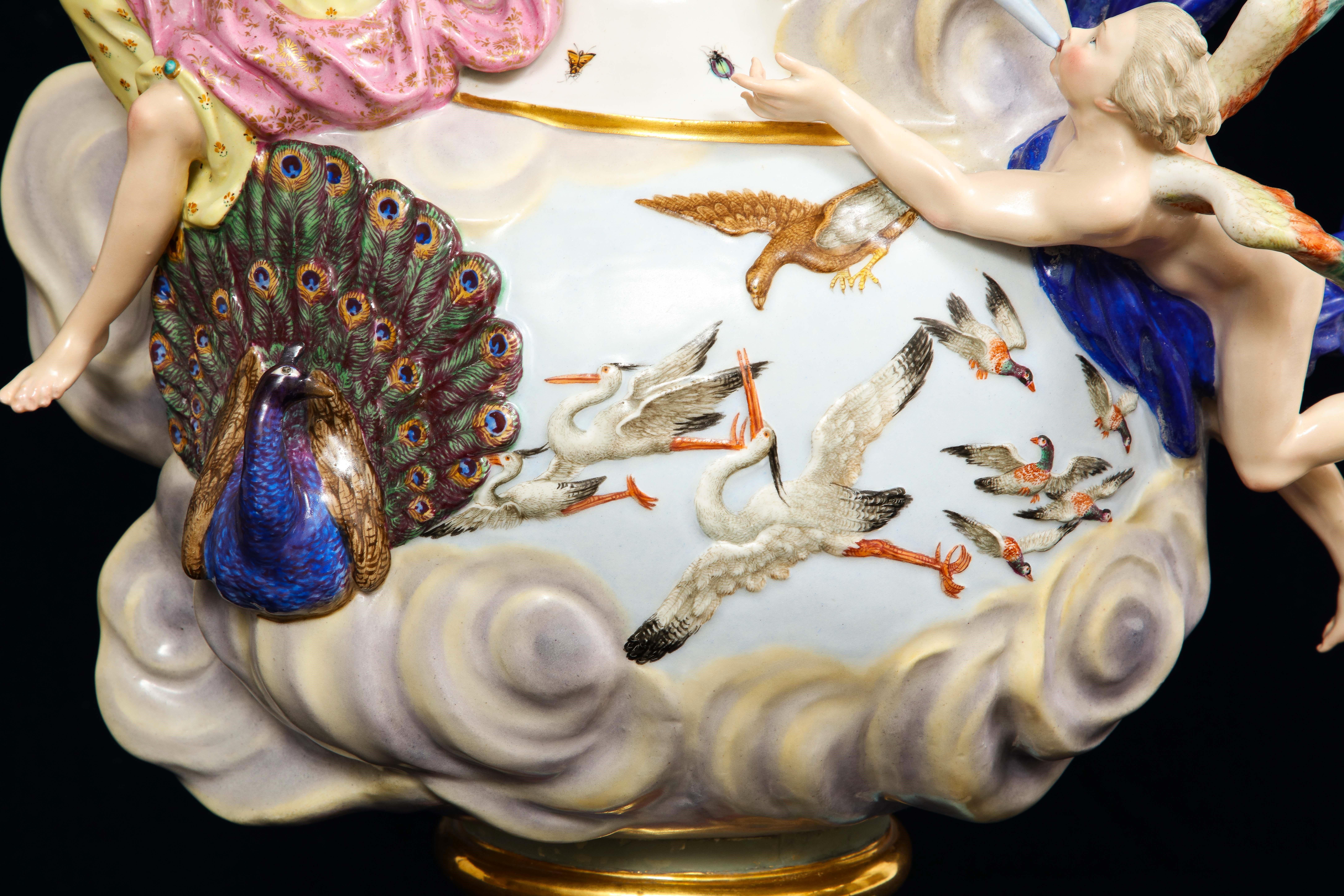 Meissen Porcelain 'Elements' Ewer des 19. Jahrhunderts mit dem Symbol der Luft im Angebot 1