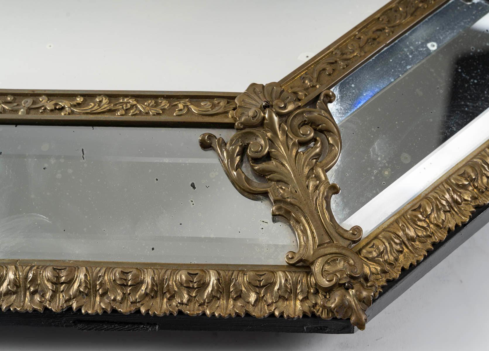 Specchio in bronzo del XIX secolo, periodo Napoleone III. In condizioni buone in vendita a Saint-Ouen, FR