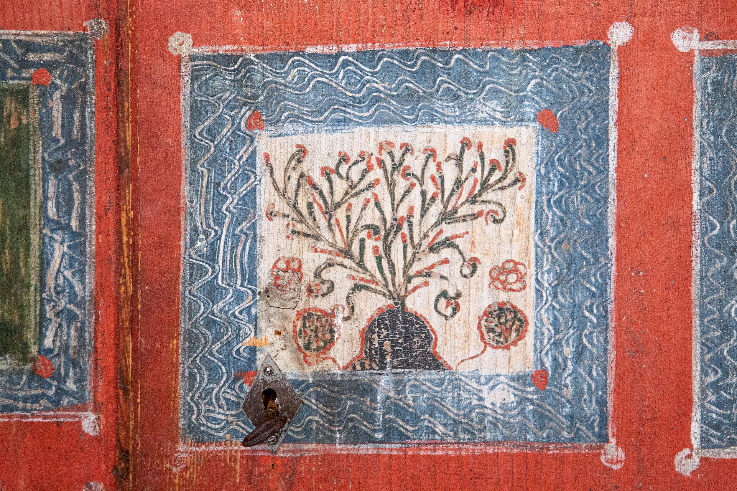 19th Century Original Hand Painted Bohemian Armoire from Ukraine In Good Condition In London, GB