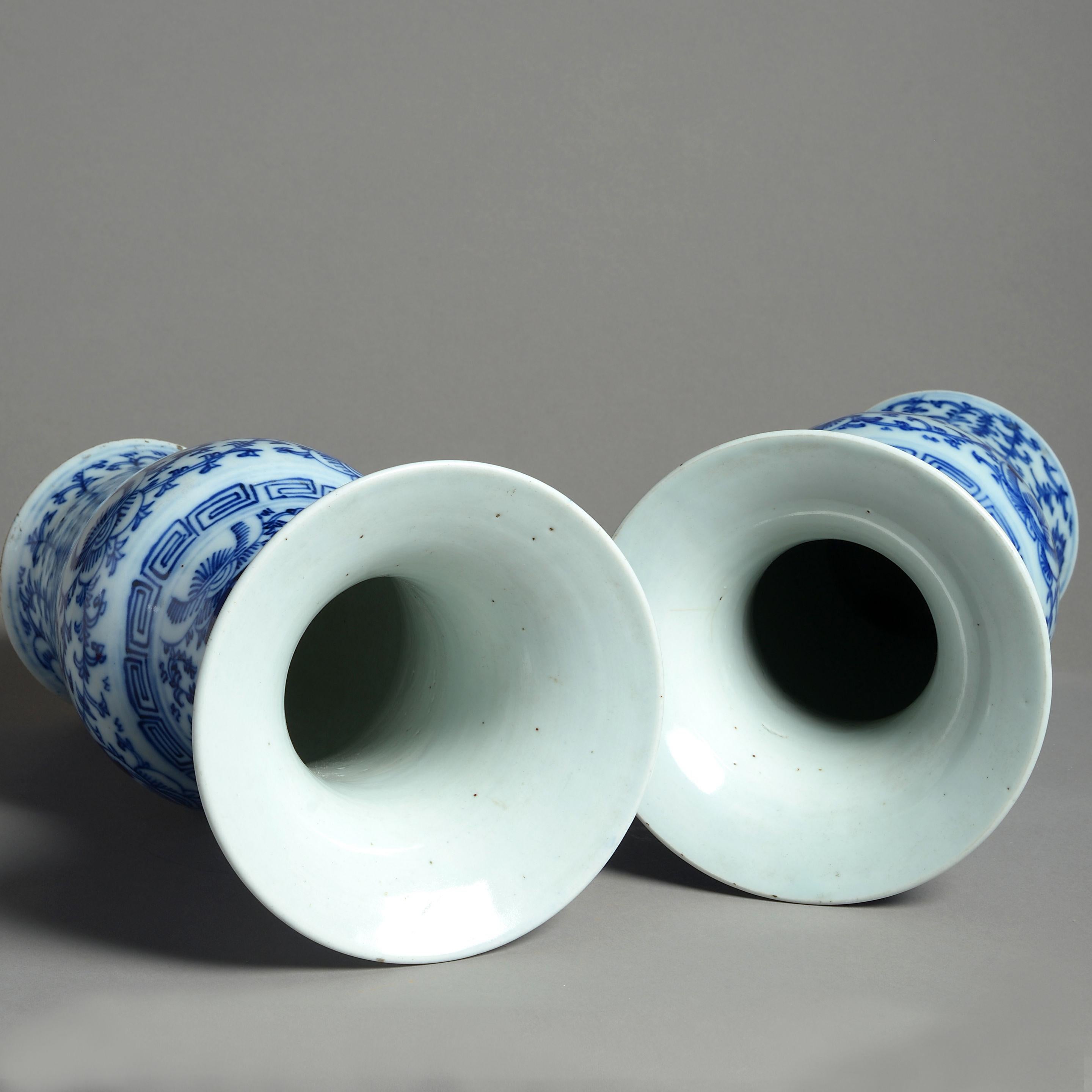 19th Century Pair of Blue and White Porcelain Trumpet Vases In Good Condition In London, GB
