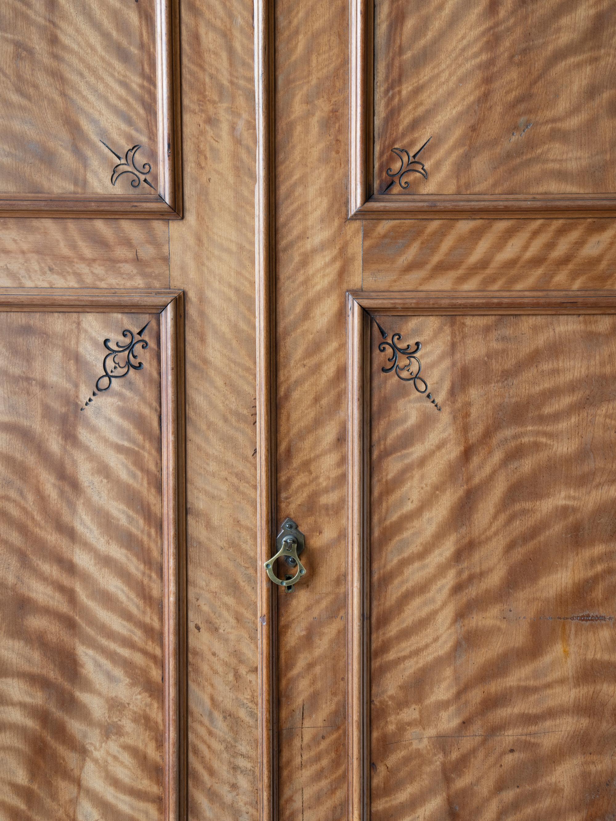 19th Century Satin Birch Compactum Wardrobe 12