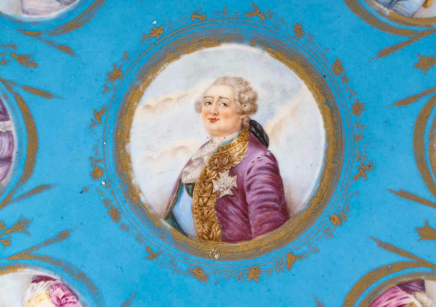 Doré Guéridon en porcelaine de Sèvres et bronze doré du XIXe siècle, Napoléon III. en vente