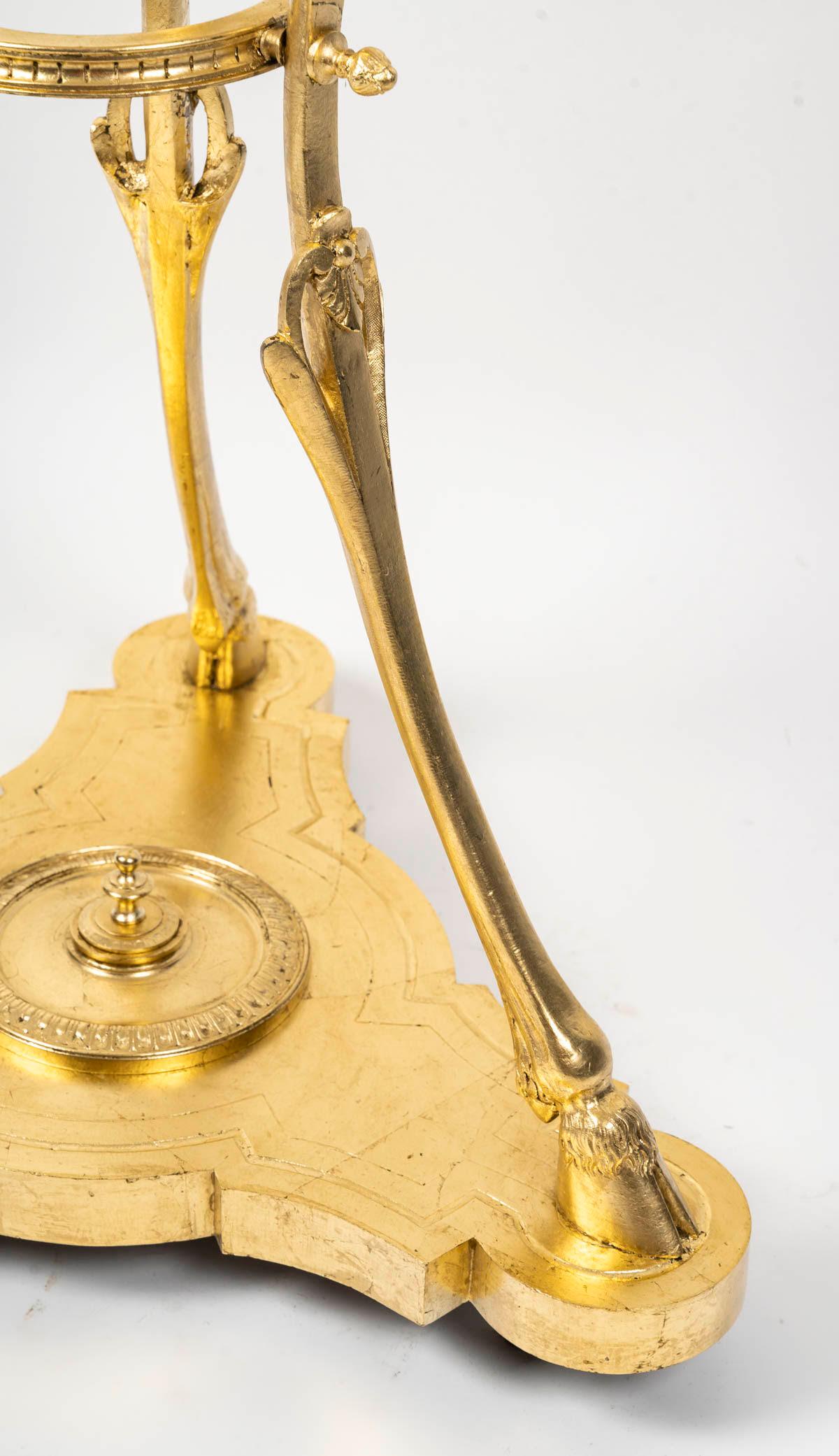 Guéridon en porcelaine de Sèvres et bronze doré du XIXe siècle, Napoléon III. en vente 2