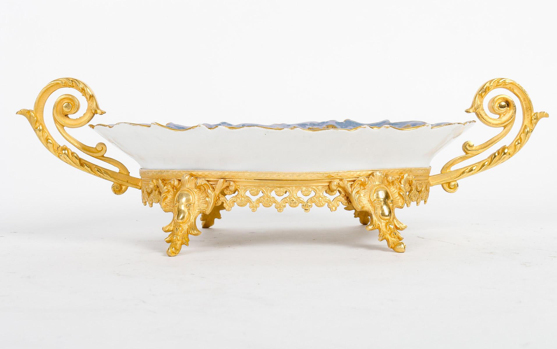 Bol en porcelaine de Sèvres du XIXe siècle, période Napoléon III. Bon état - En vente à Saint-Ouen, FR