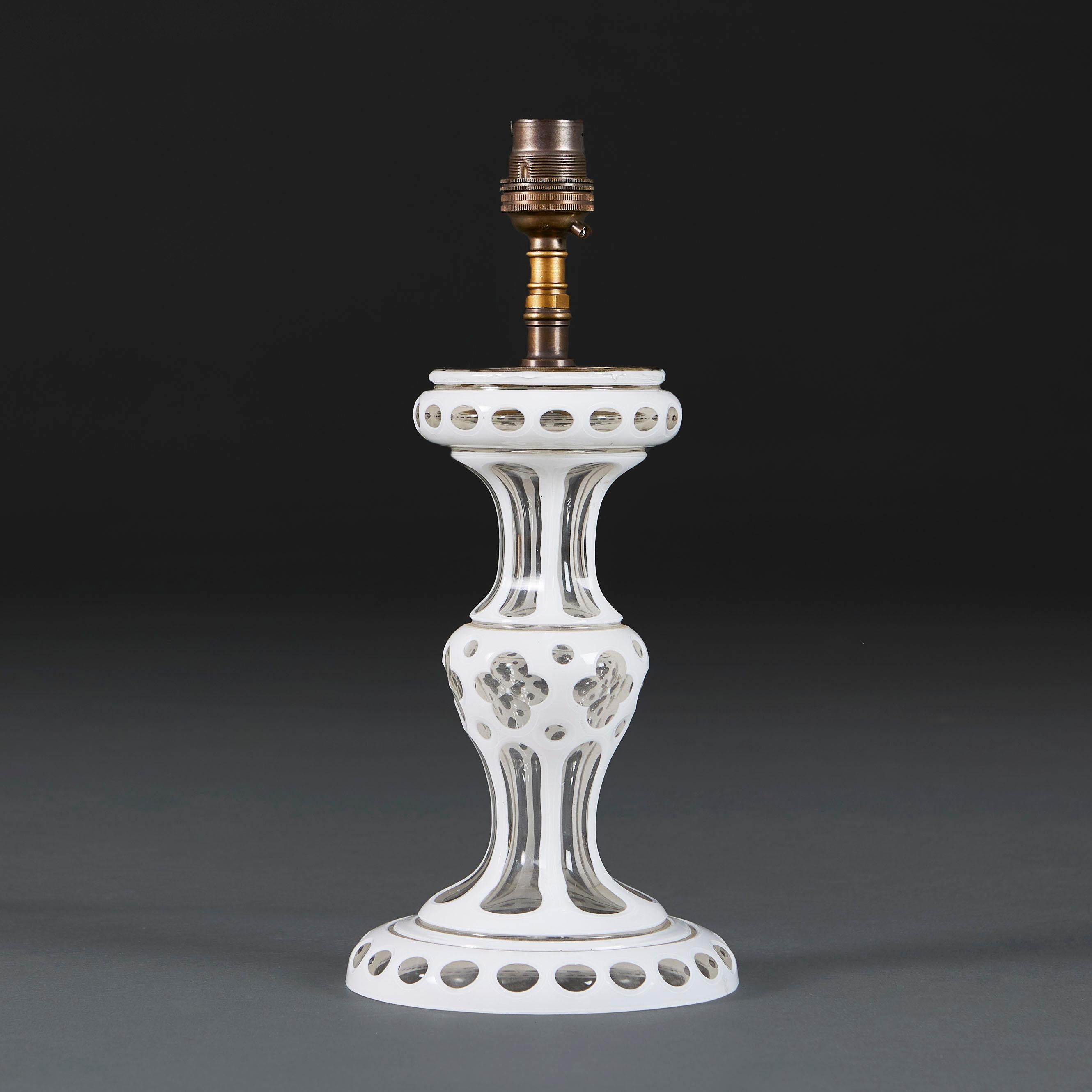 English A 19th century small white cut glass table lamp For Sale
