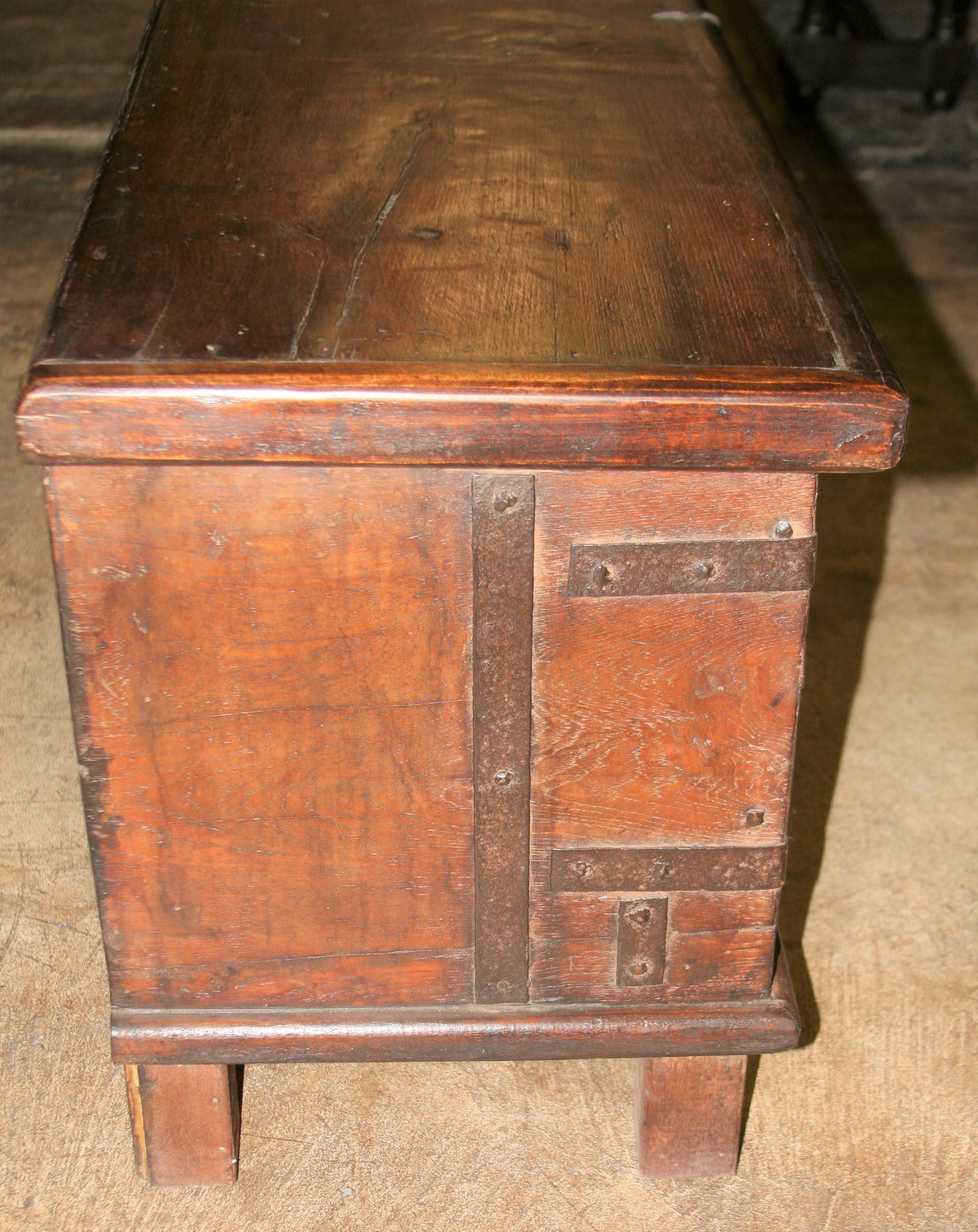 19th Century Solid Teak Wood Dowry Chest Modified as Storage Bench for Bed For Sale 4