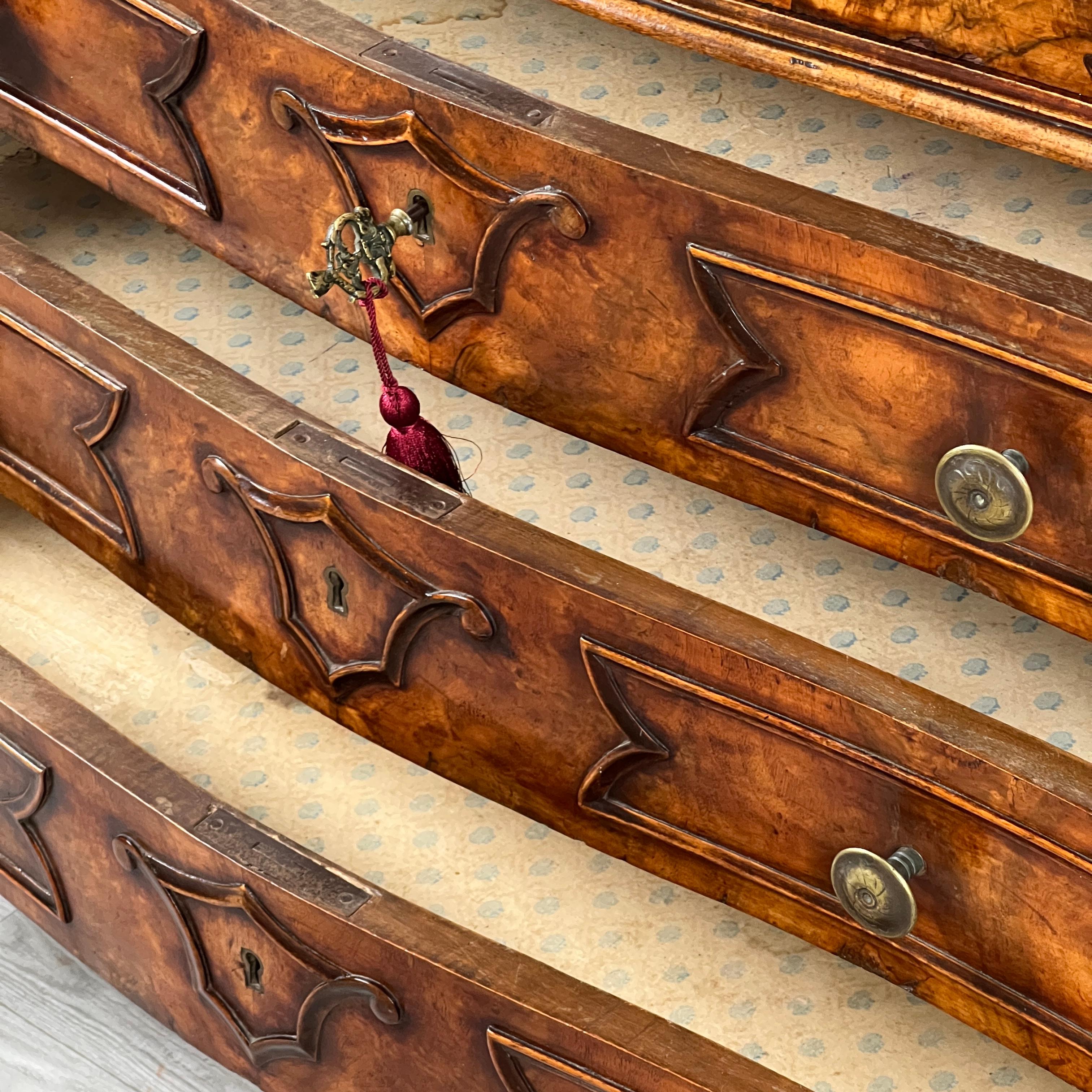 A 19Th Century Venetian Mirrored Bureau Bookcase In Briar Wood For Sale 3