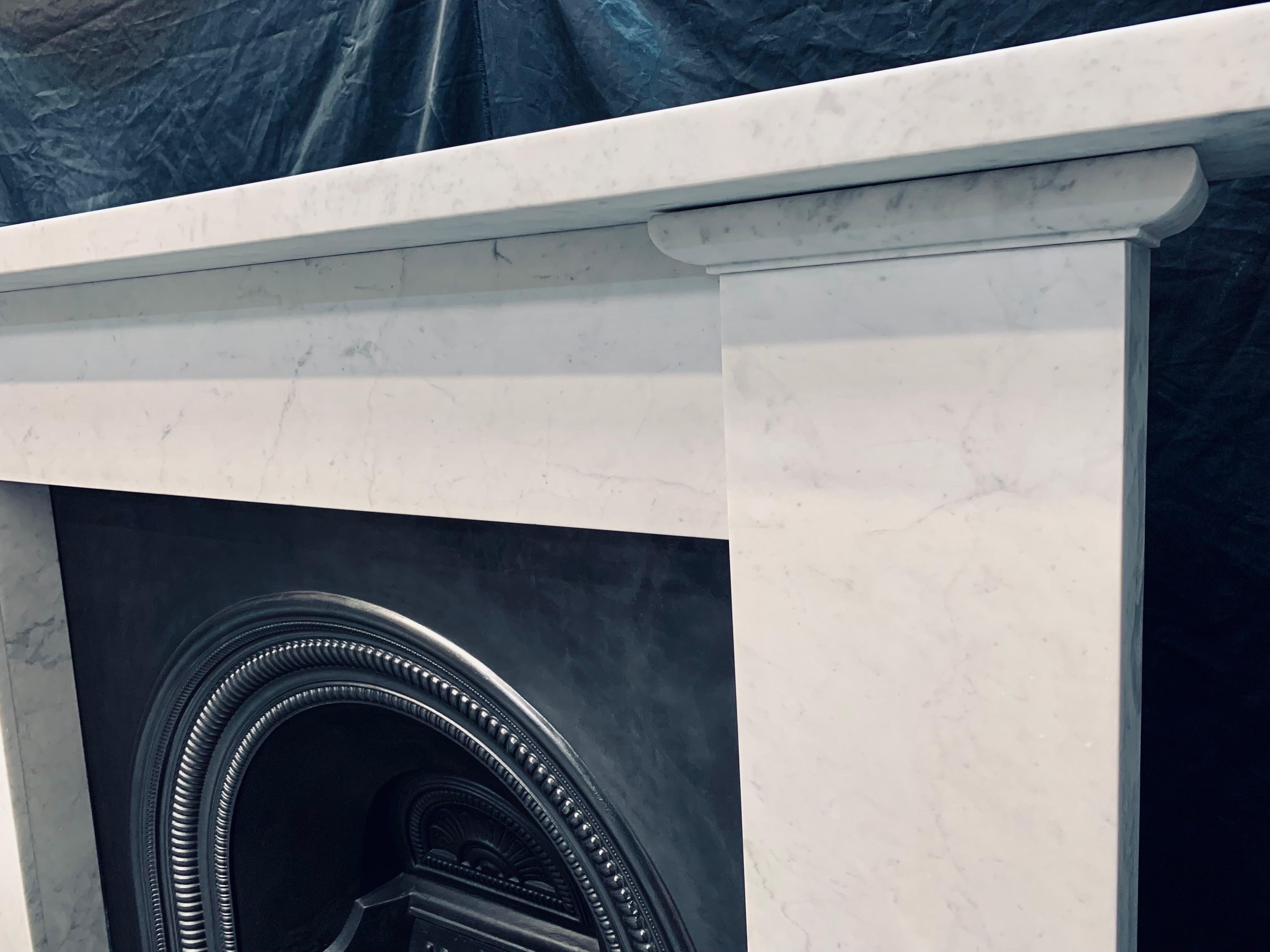 A 19th Century Victorian Scottish Carrara Marble Fireplace Surround. For Sale 3