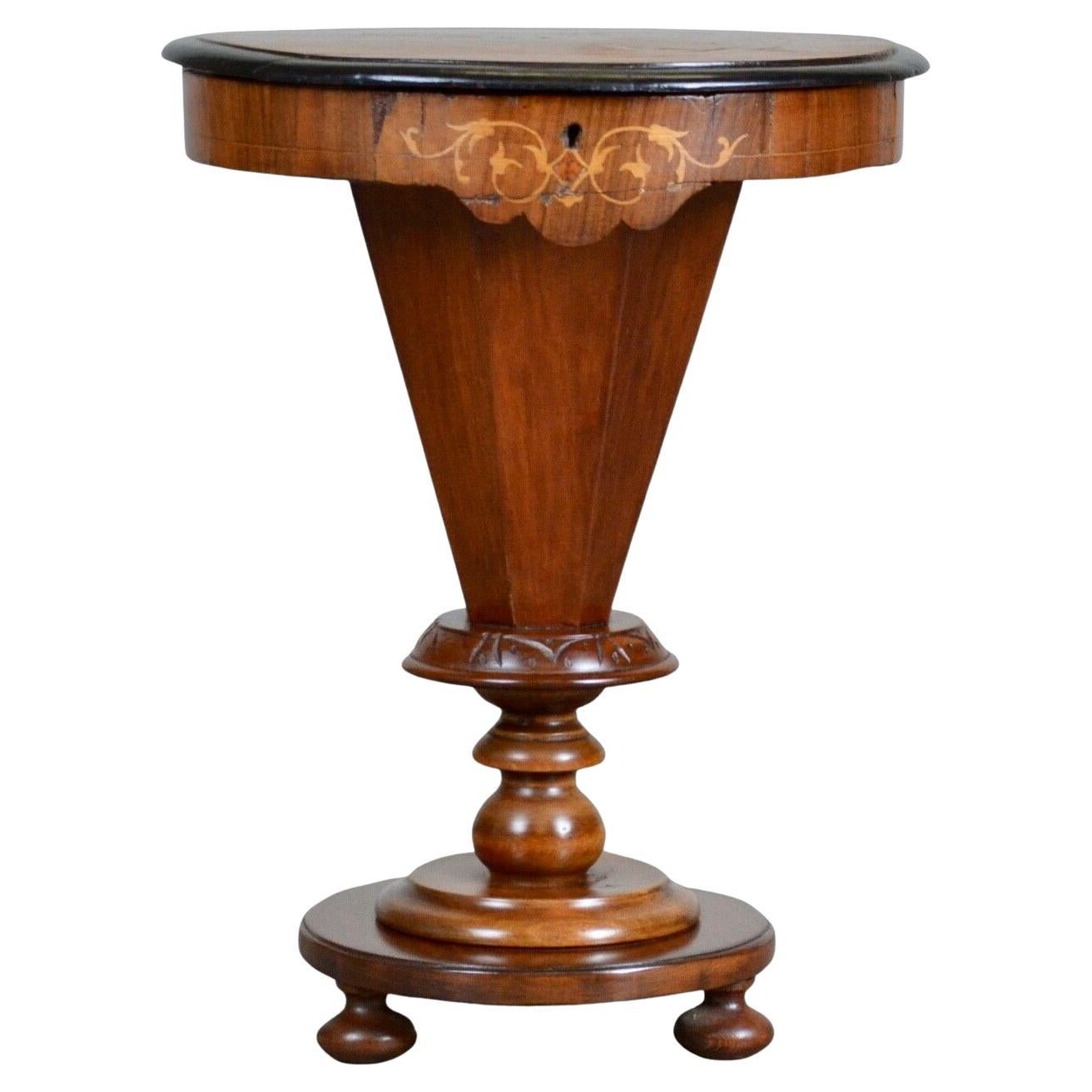 19th Century Victorian Walnut Circular Sewing Table or Side Lamp End Table