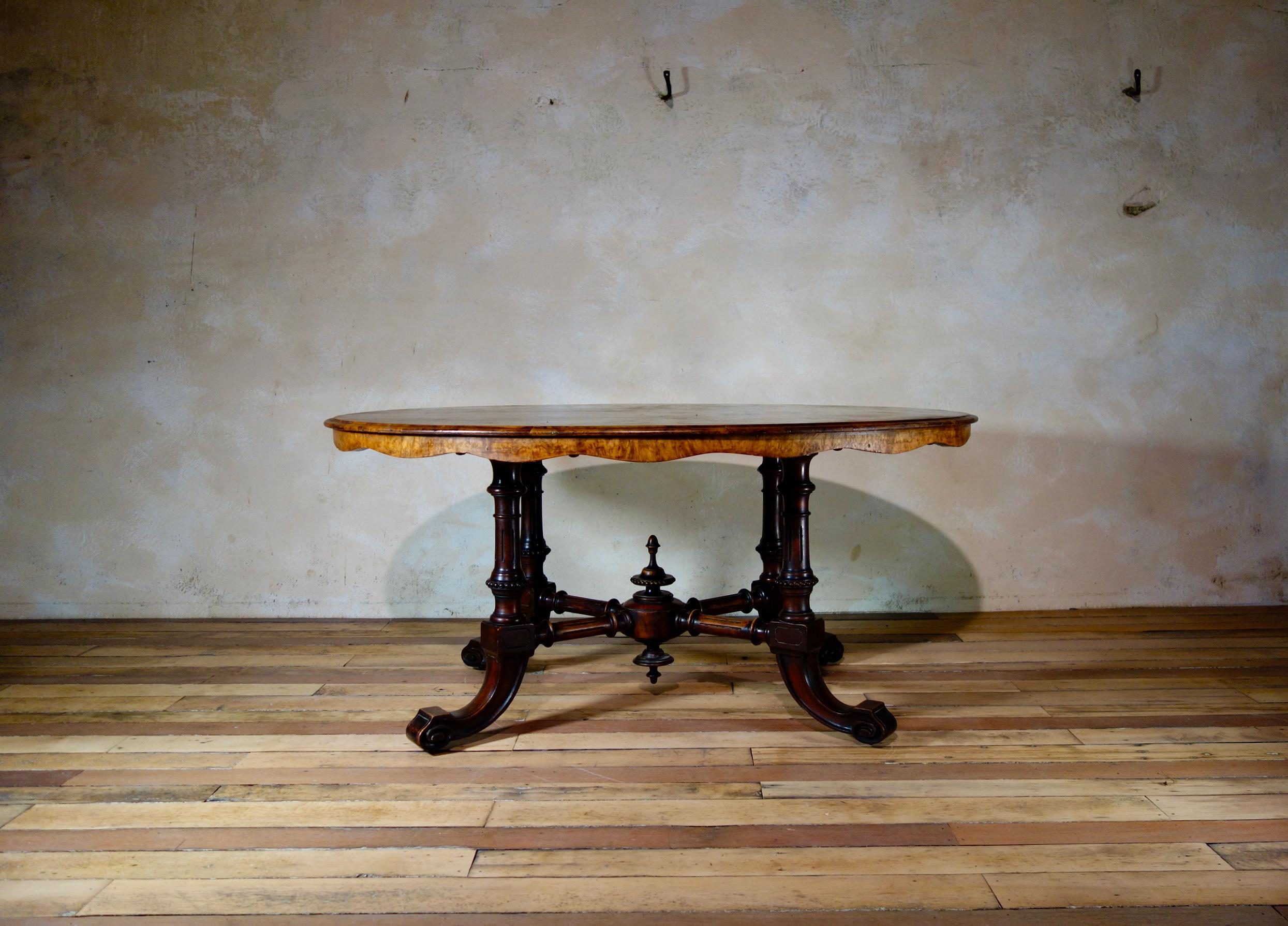 Polished A 19th Century Oval Burr Walnut Breakfast Centre Table Dining