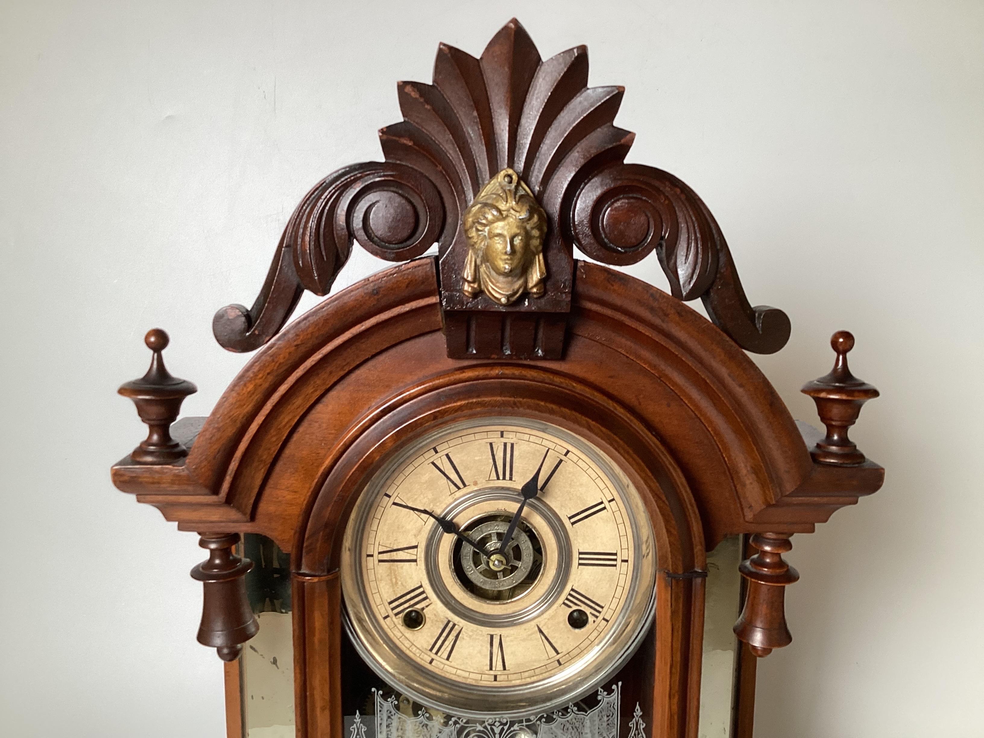 William Williams Uhr aus Nussbaumholz aus dem 19.  (Viktorianisch) im Angebot