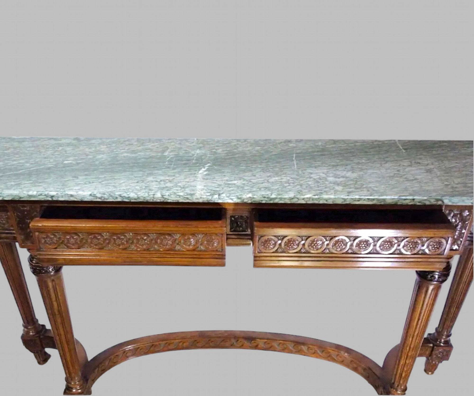 19th Century Carved Walnut Console Table In Good Condition In Pewsey, GB