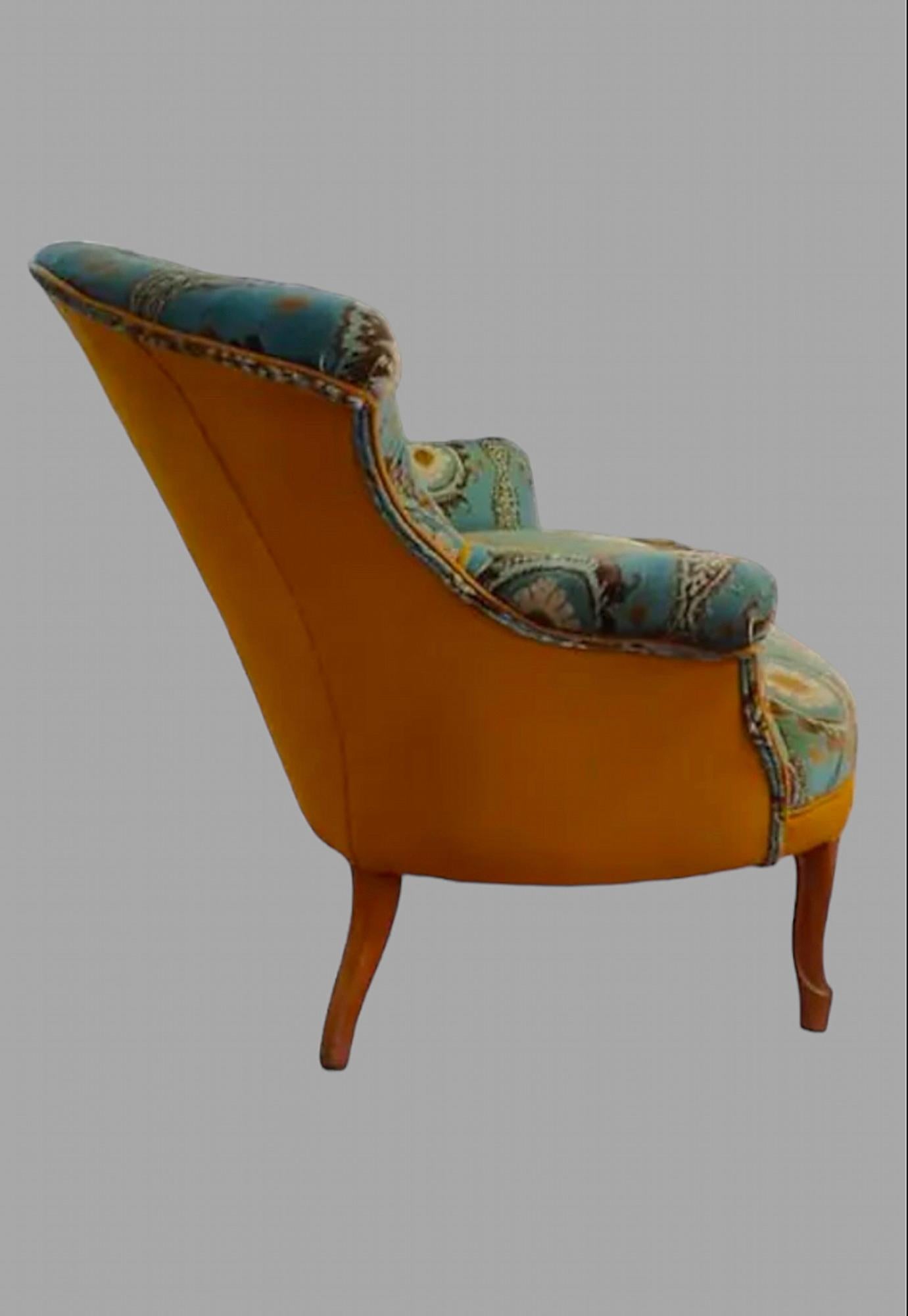 19th Century French Two Seater Canape In Good Condition For Sale In Pewsey, GB