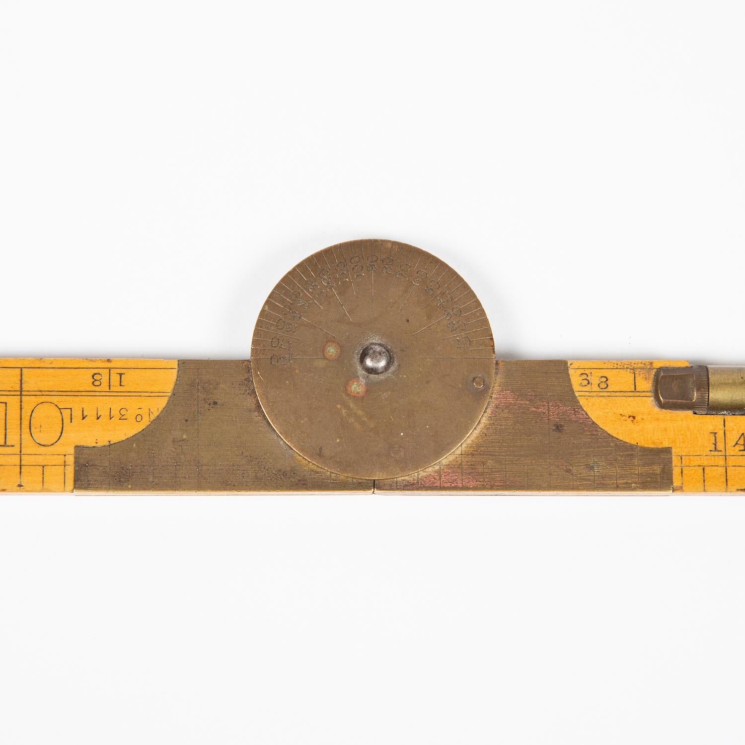 Four Fold Boxwood Rule by Edward Preston & Sons of Birmingham In Good Condition In London, GB