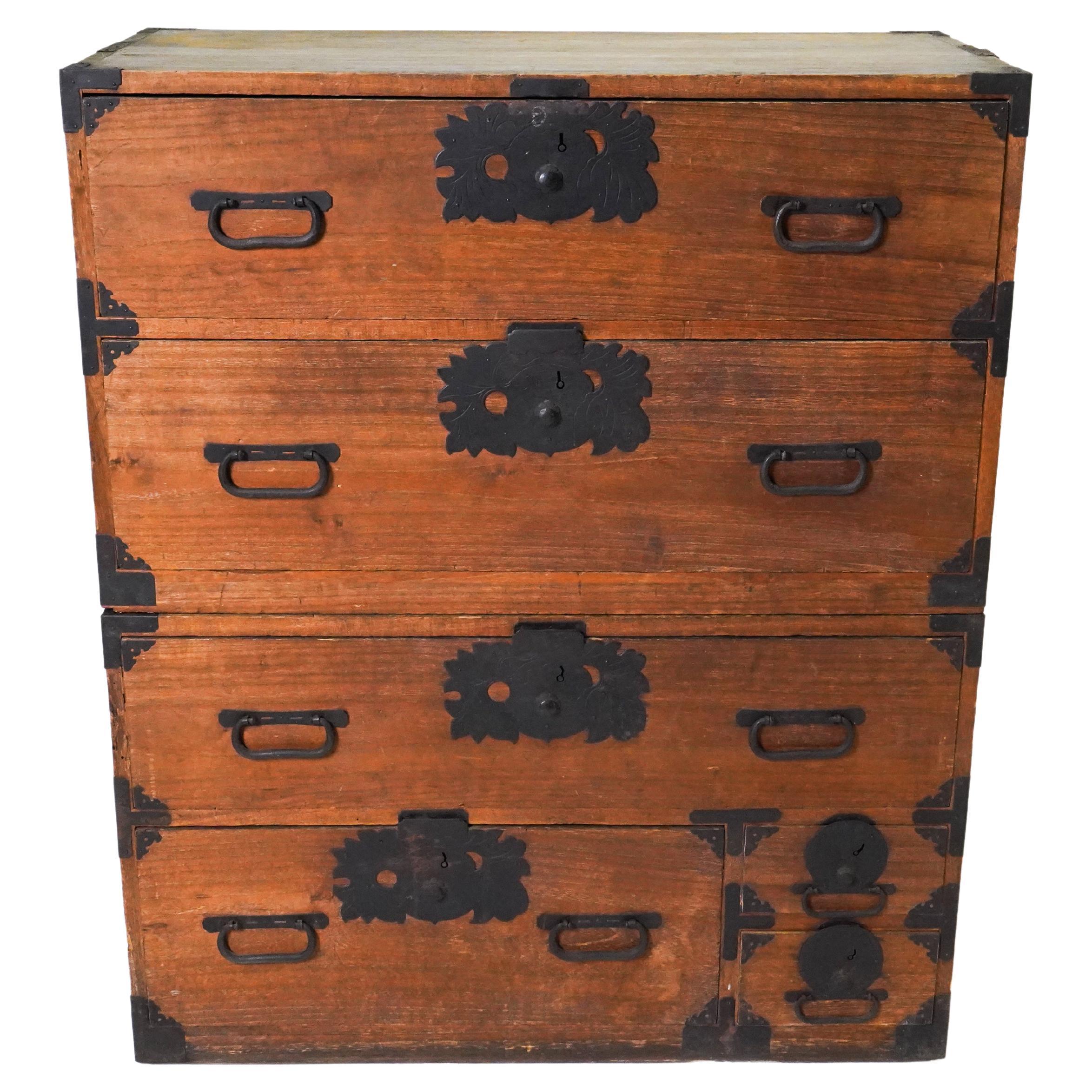 Ancienne commode japonaise Tansu du 19ème siècle, 2 parties