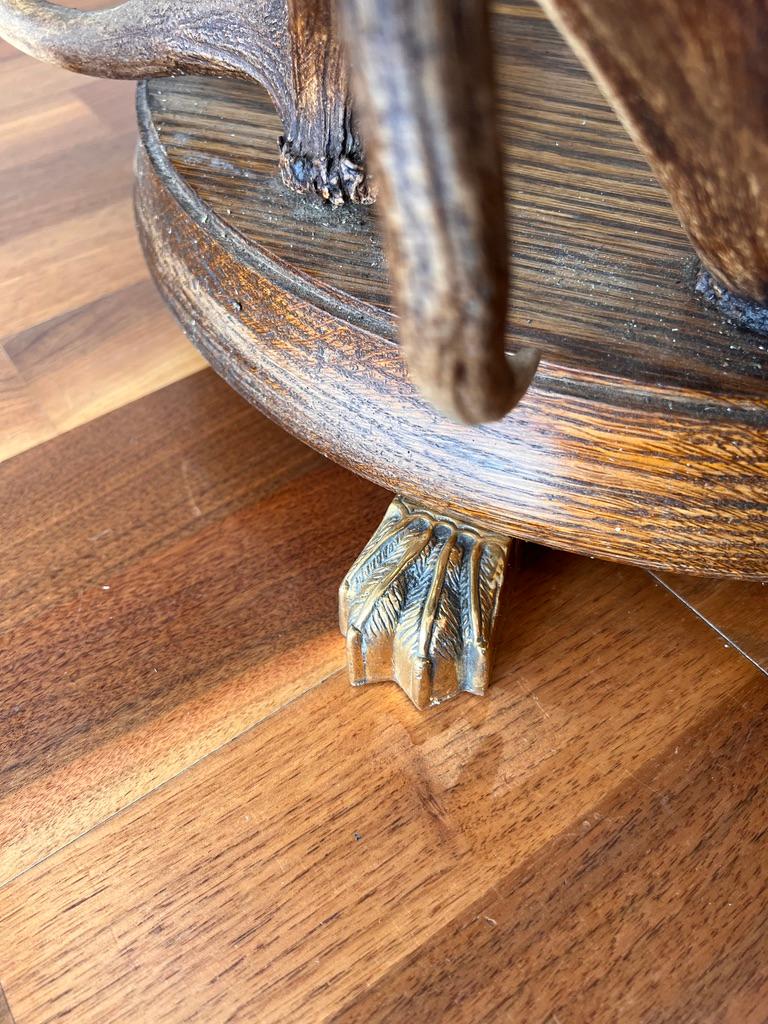 Table d'appoint en corne de cervidé du XXe siècle en vente 4