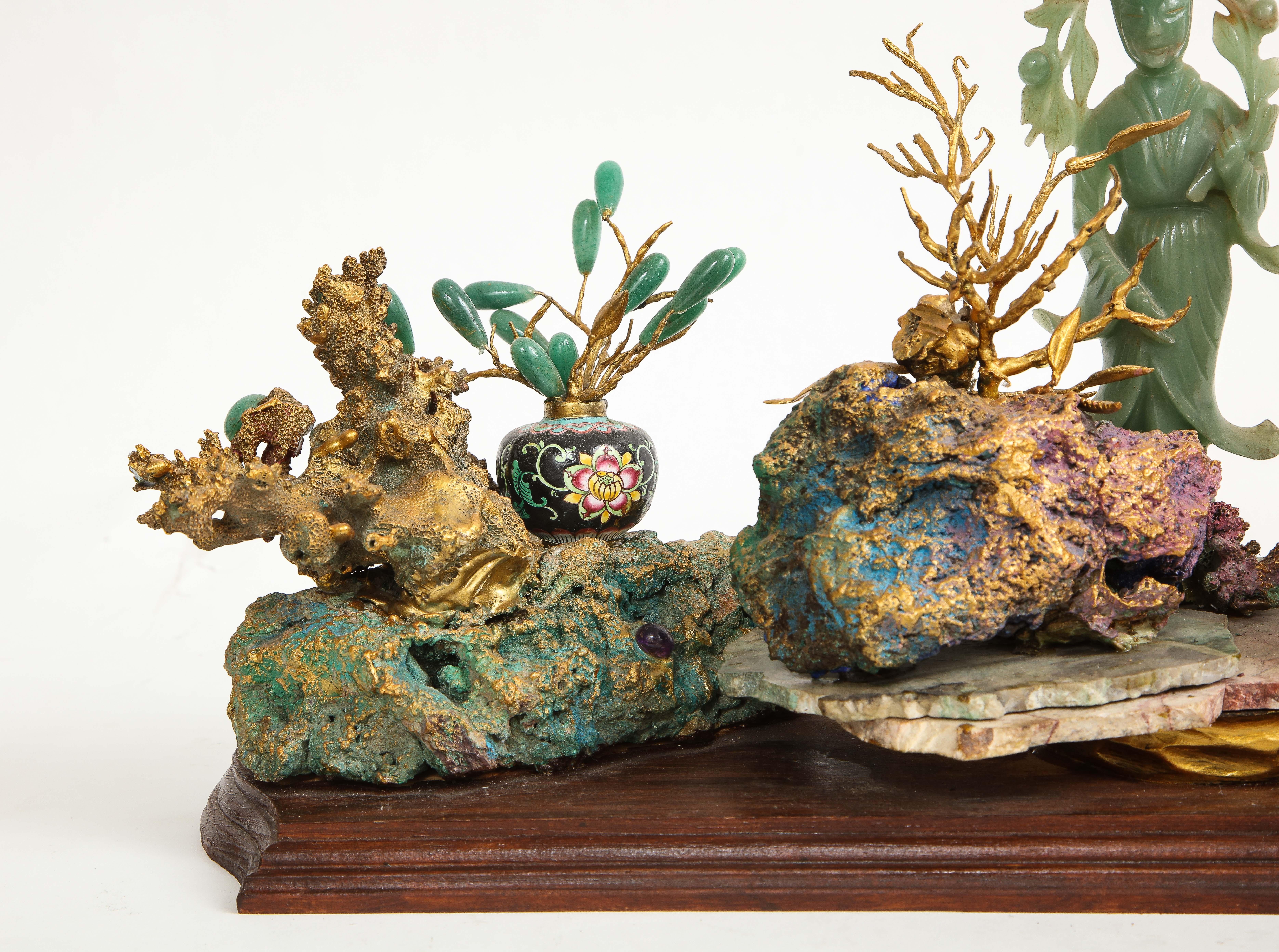 Accessoire de bureau/sculpture chinois du XXe siècle en jade, cloison et métal doré en vente 7