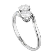 A 20th Century diamond cross over ring