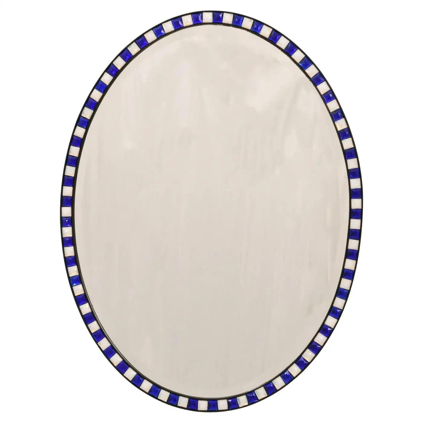 Espejo ovalado blanco y azul de estilo georgiano del siglo XX en Bueno estado para la venta en New York, NY
