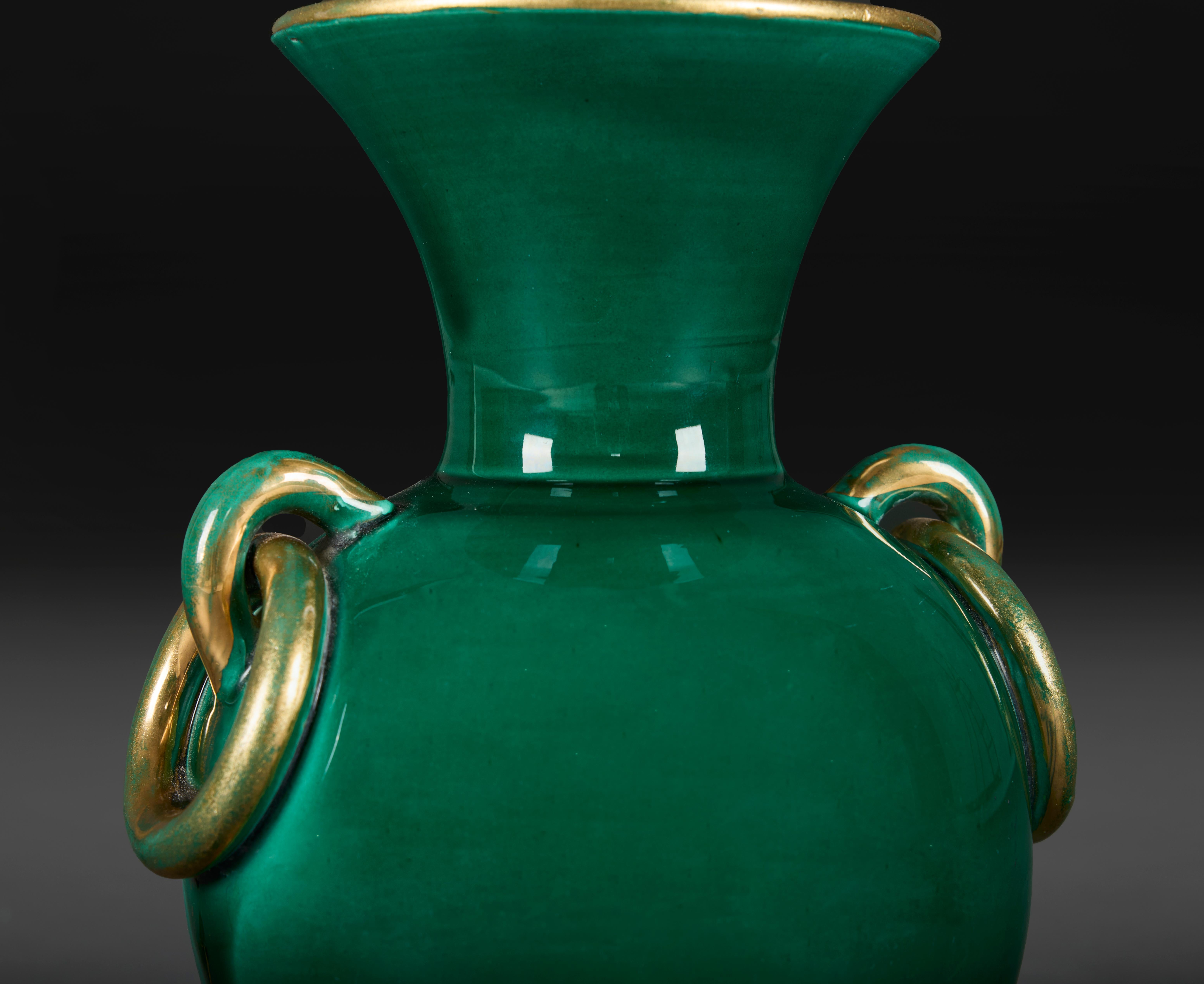 Lámpara de mesa Art Déco italiana del siglo XX, verde y dorada en Bueno estado para la venta en London, GB