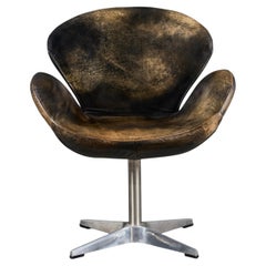A 20th Century Grey Leather 'Swan' Swivel Armchair by Arne Jacobsen