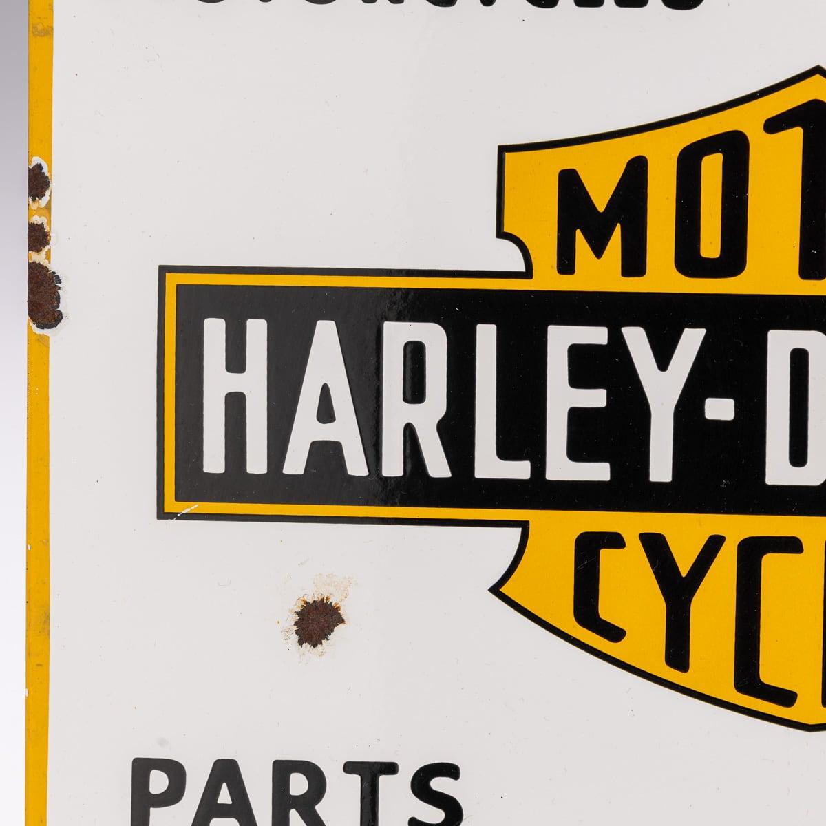 Letrero esmaltado de motocicletas Harley Davidson del siglo XX en venta 1