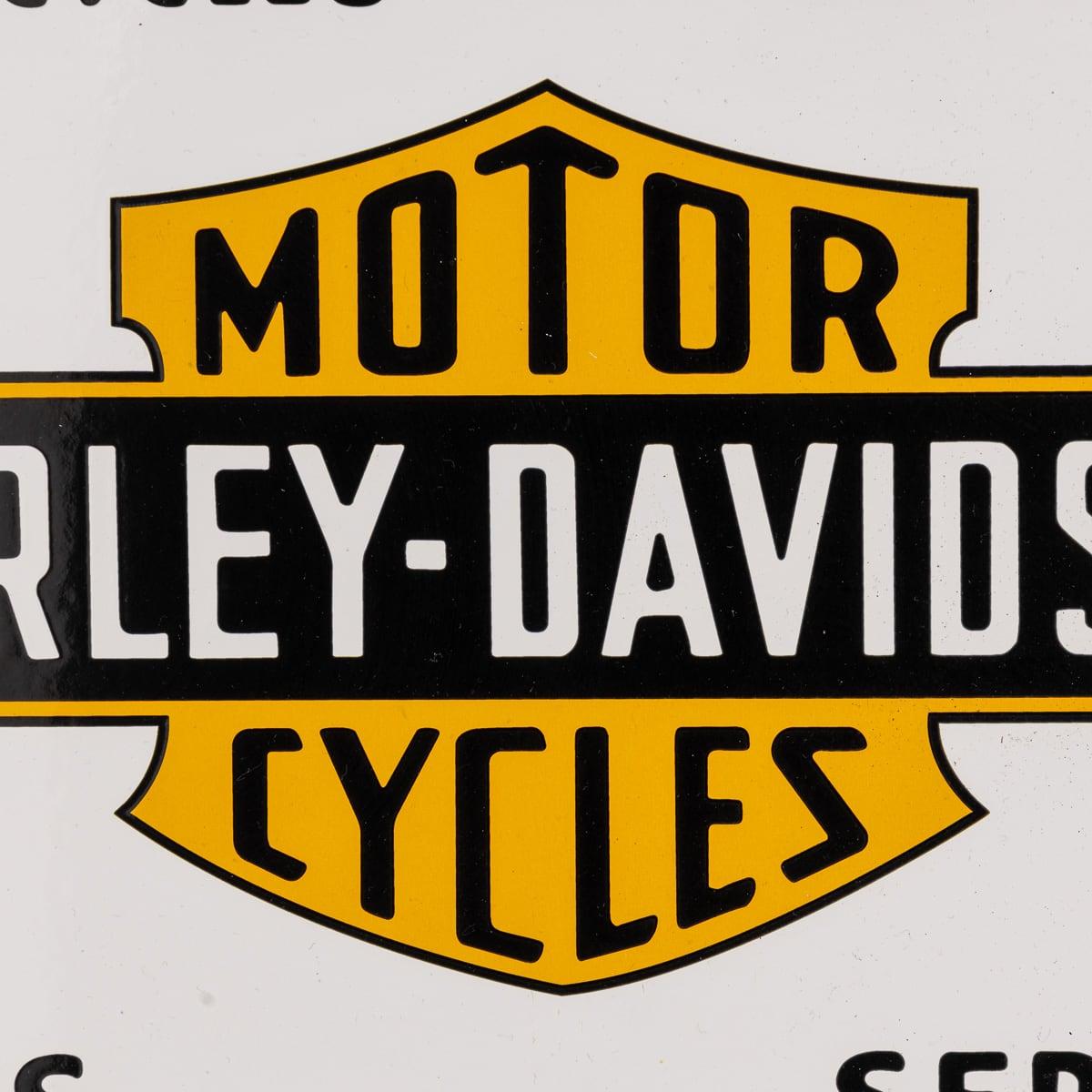 Letrero esmaltado de motocicletas Harley Davidson del siglo XX en venta 2