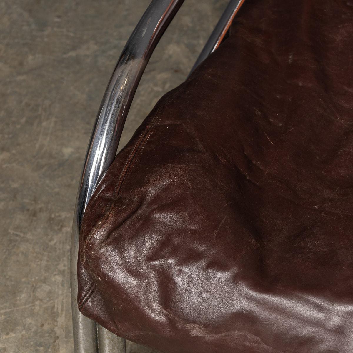 A 20th Century Italian Brown Leather Sofa By Gae Aulenti For Poltronova c.1962 For Sale 4