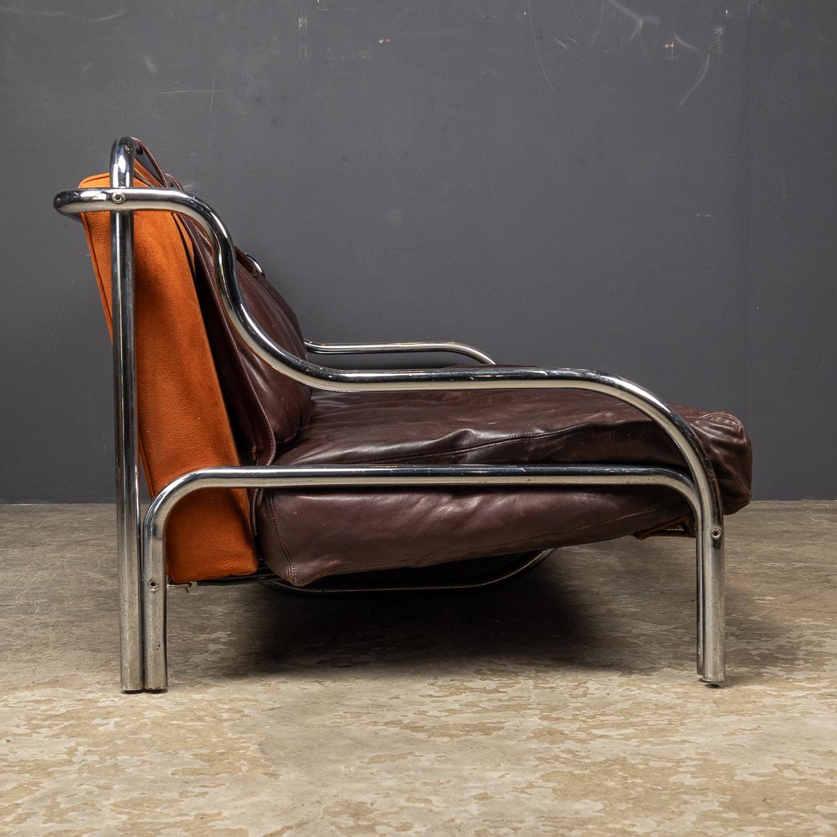 Mid-20th Century A 20th Century Italian Brown Leather Sofa By Gae Aulenti For Poltronova c.1962 For Sale
