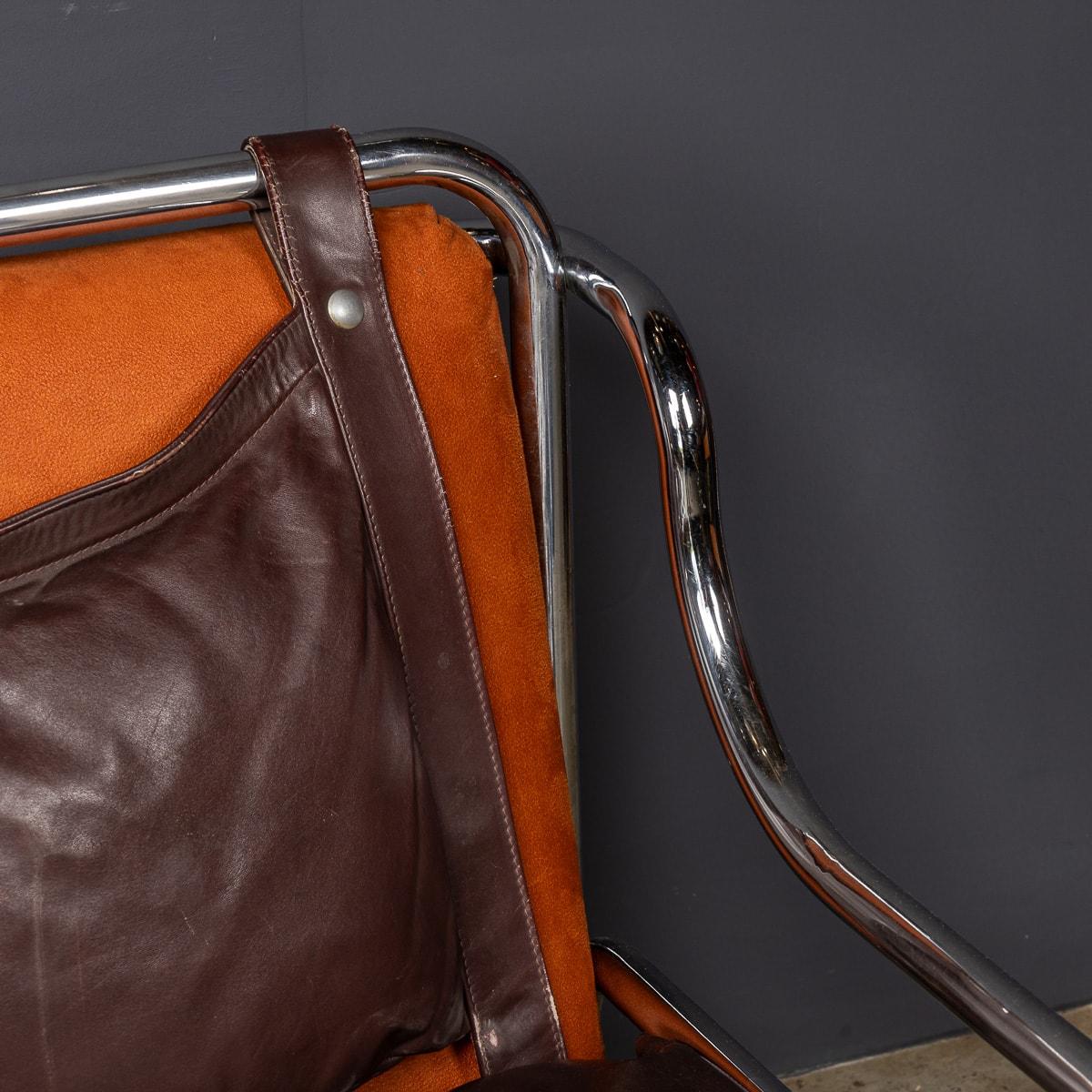 A 20th Century Italian Brown Leather Sofa By Gae Aulenti For Poltronova c.1962 For Sale 2